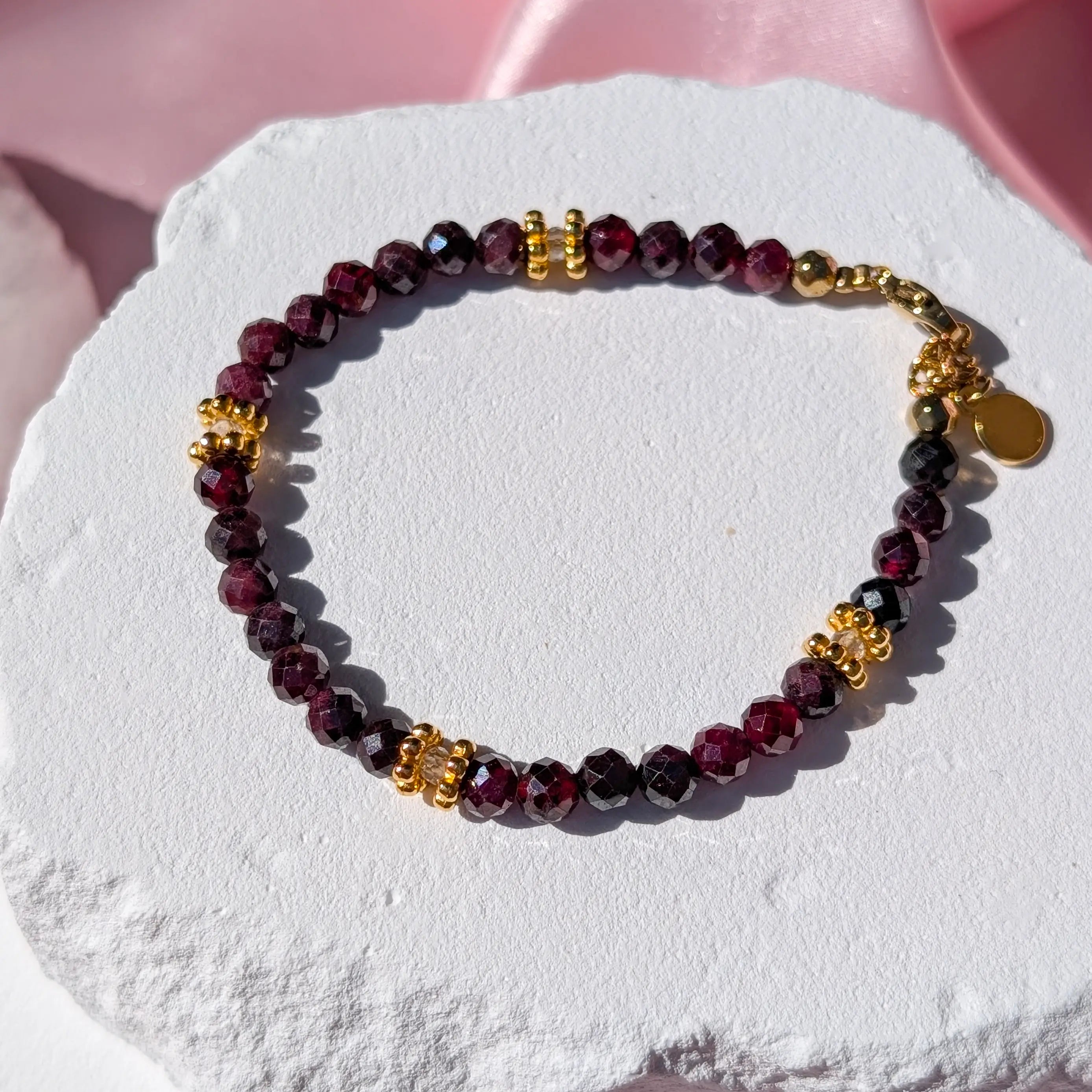Granat Armband