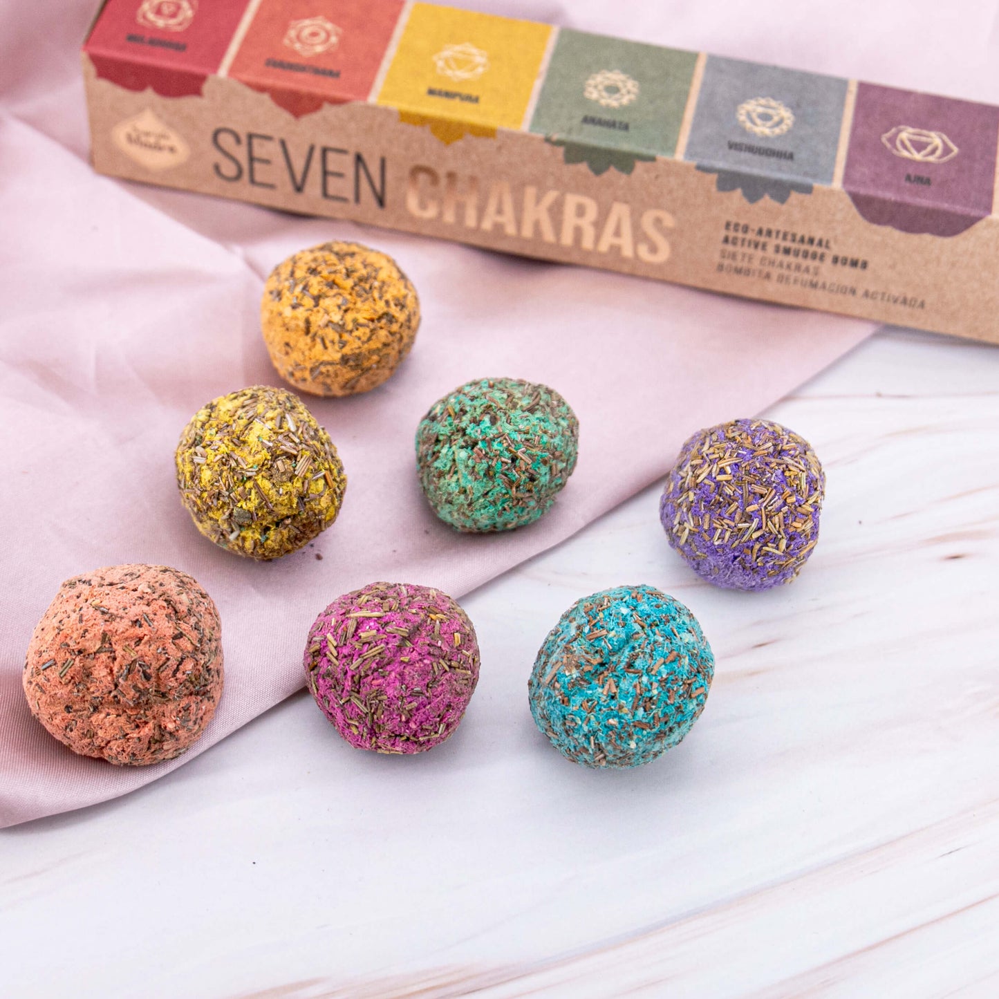 Chakra Set Räucherbomben Räuchern Smudge Salbei Bunt Weihrauch Hexe Magie Vollmond Energie Aura Annurah deutscher Onlineshop Räucherball Smudge Ball seven Sieben