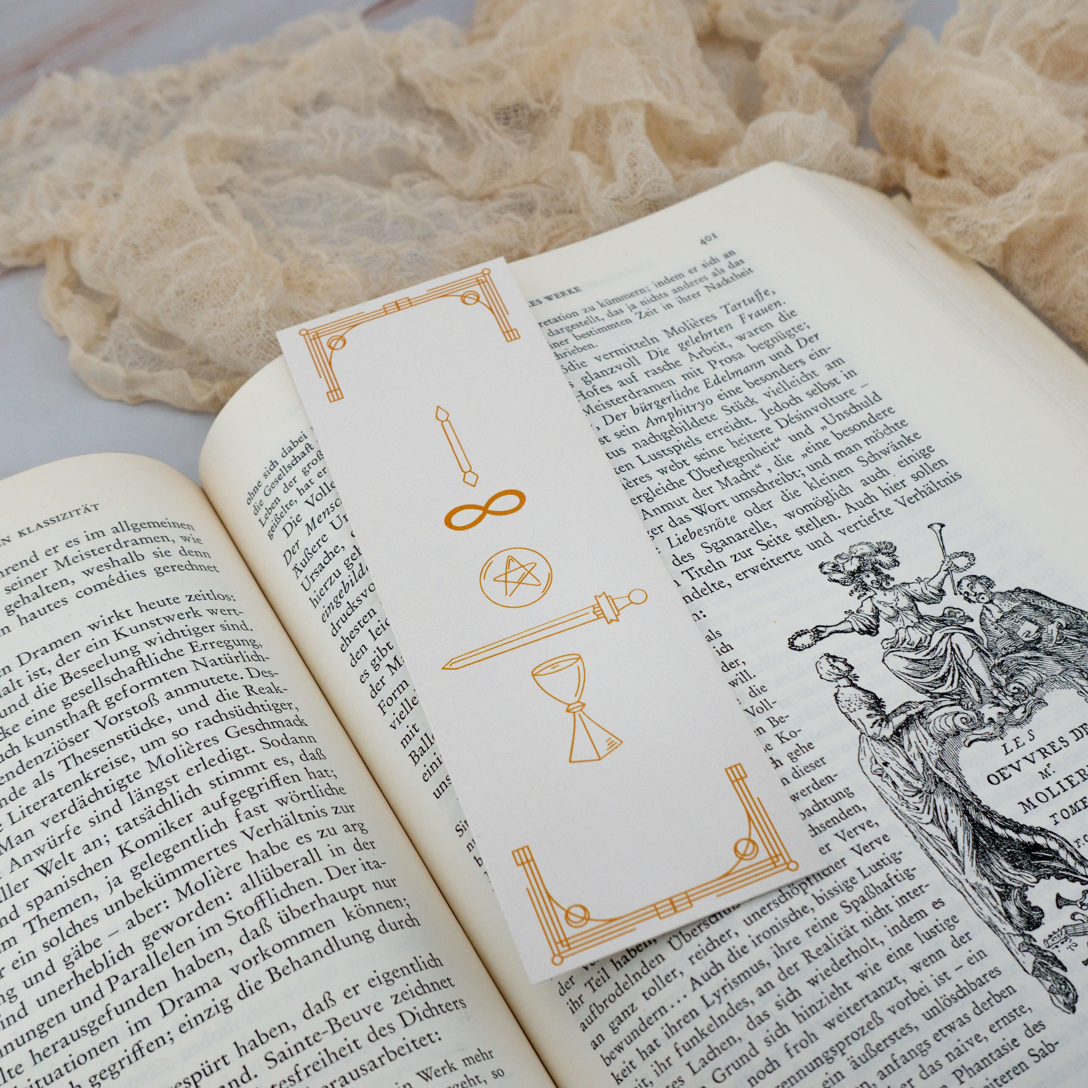 Annurah deutscher Onlineshop Lesezeichen lesen Buch Bücher Leseratte Book bookmark mark crystal dealer Papier paper handmade handgemacht Tarot Symbole Gold Schwert Sanduhr Unendlichkeit Pentagramm