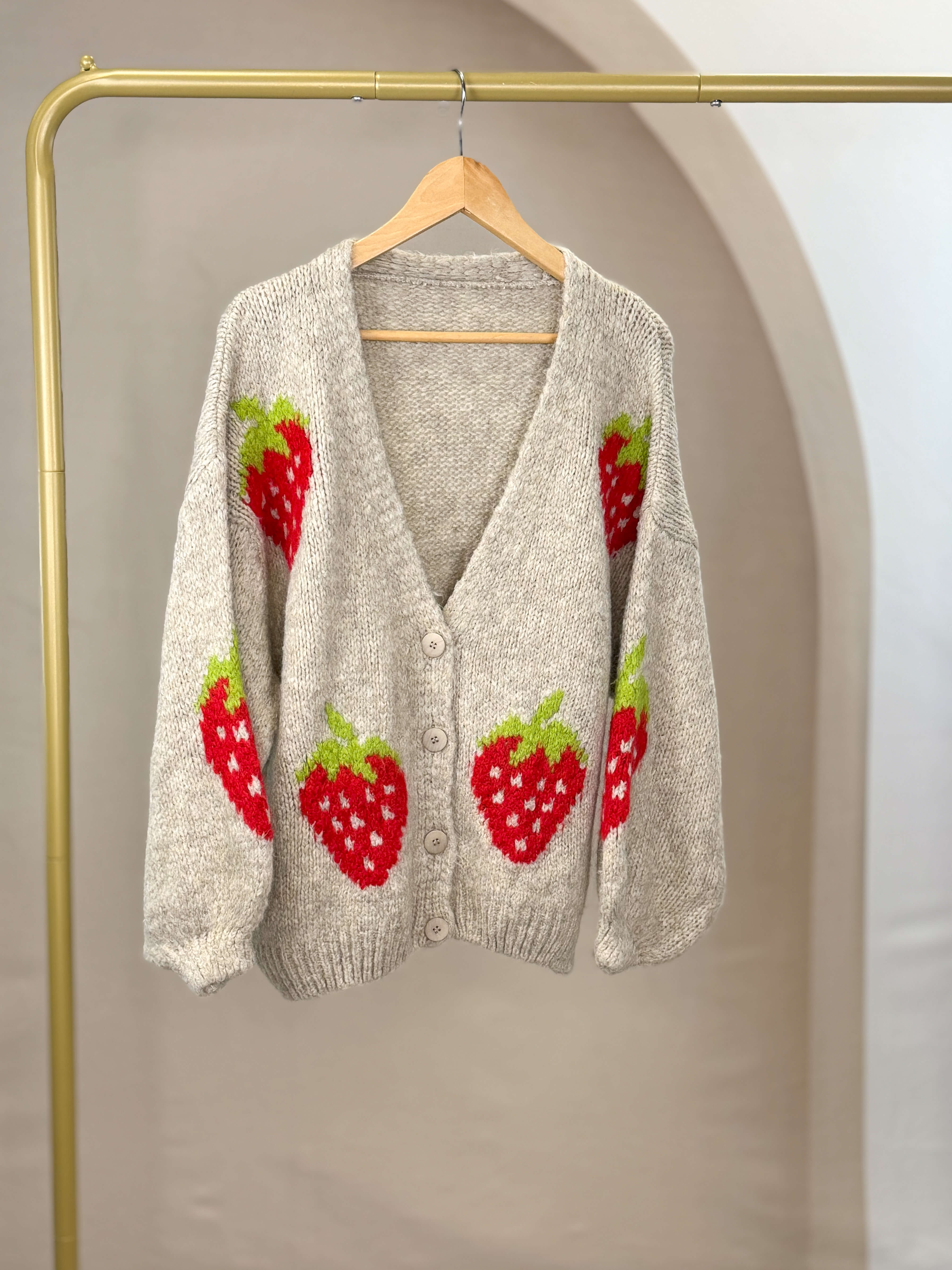 Erdbeer Cardigan