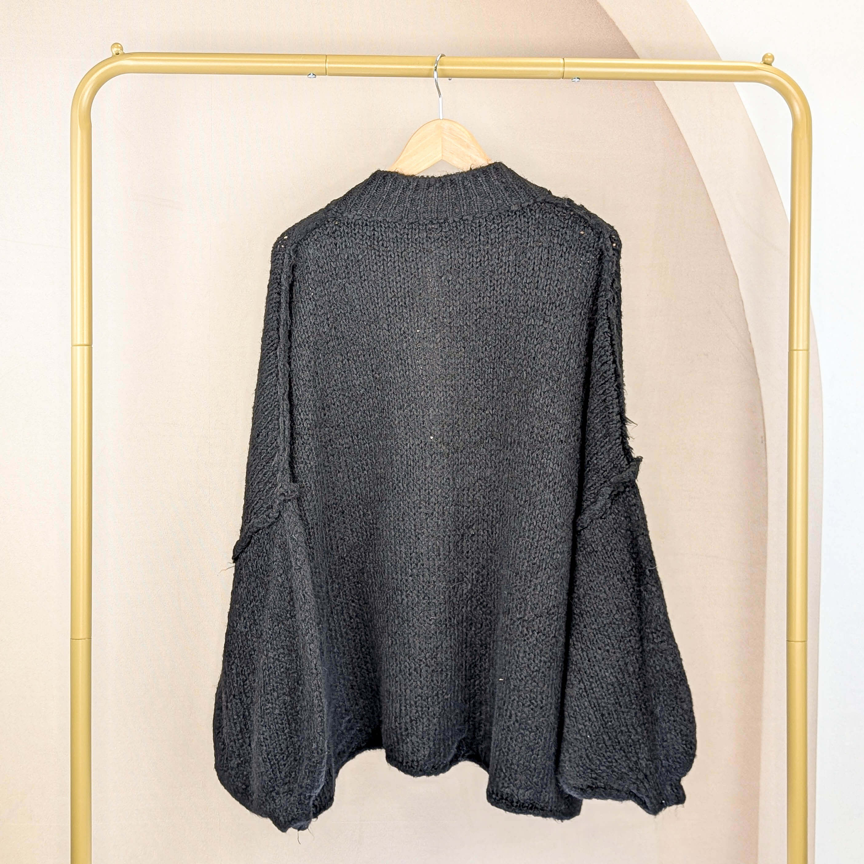 Cardigan mit Knöpfen Schwarz