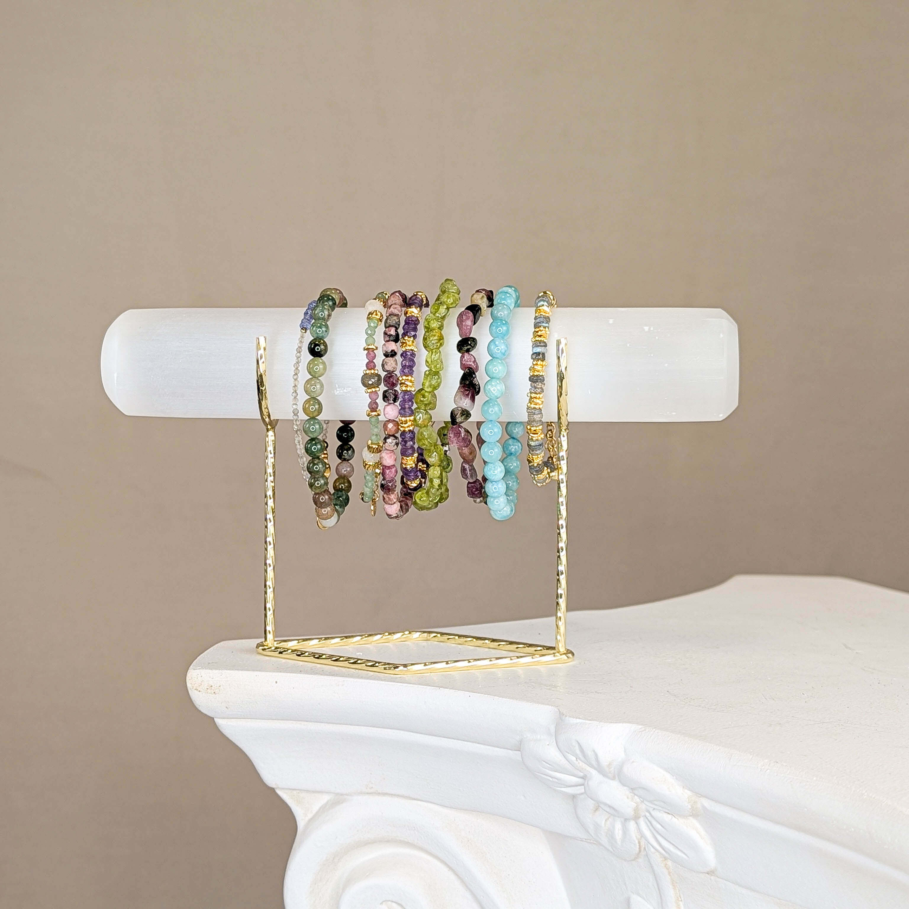 Selenit Armbandhalter Gold