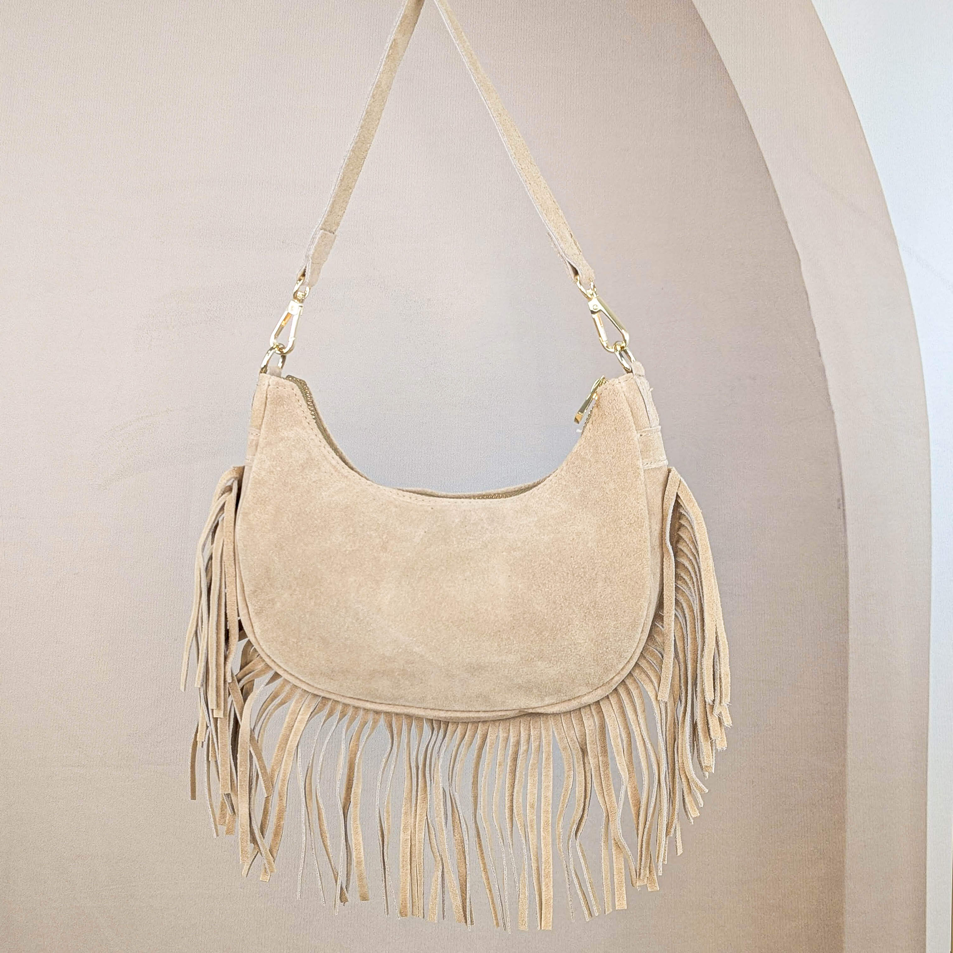 Schultertasche mit Fransen Beige