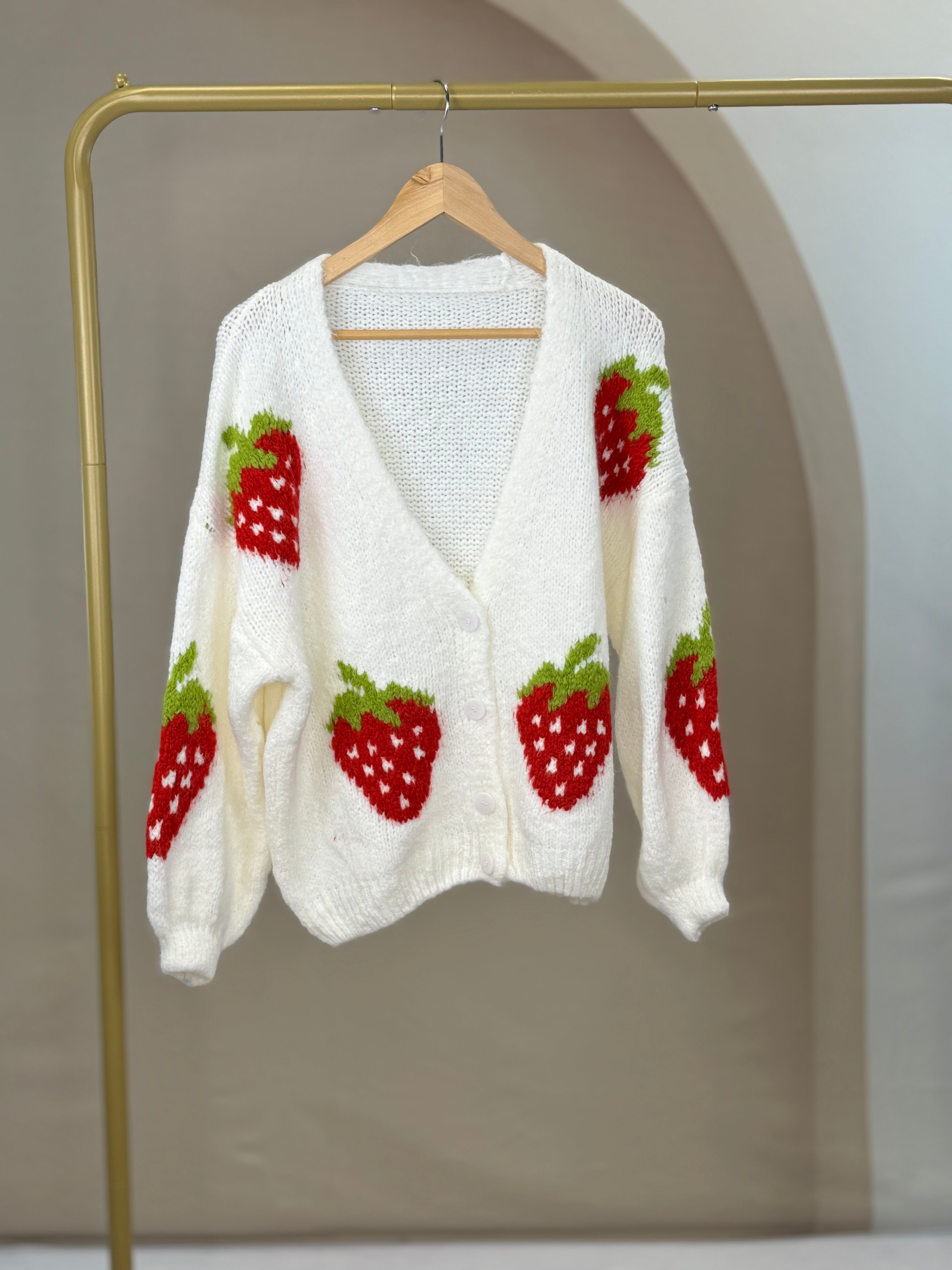 Erdbeer Cardigan