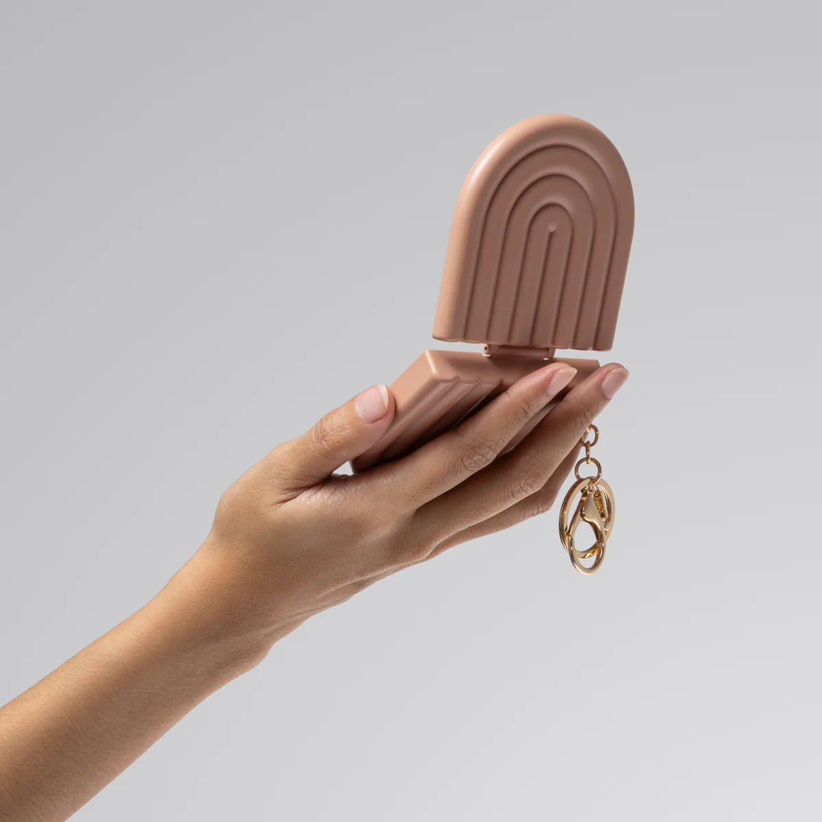 Kitsch Compact LED Spiegel Schlüsselanhänger – Terracotta