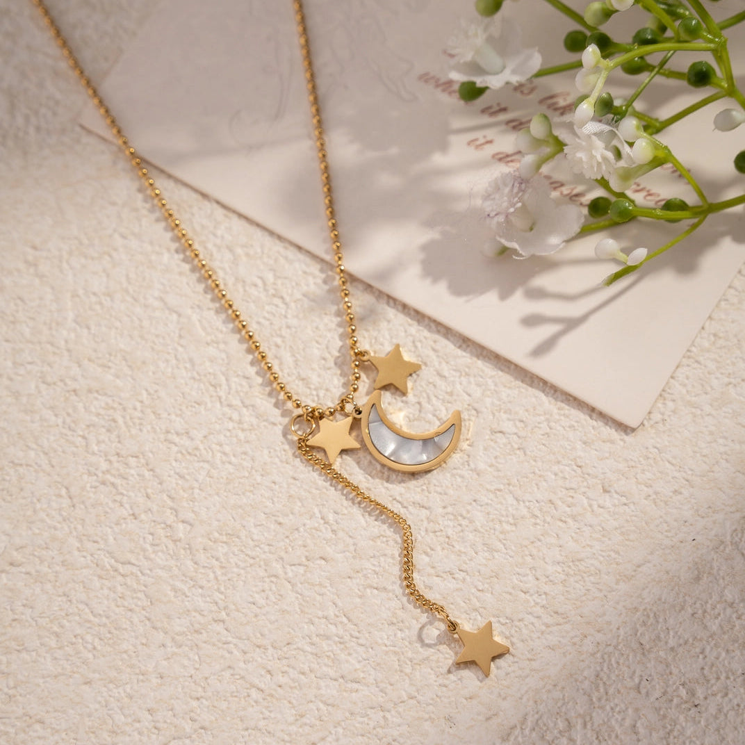Perlmutt Mond & Sterne Y-Kette aus Edelstahl Gold – Himmlisch & elegant