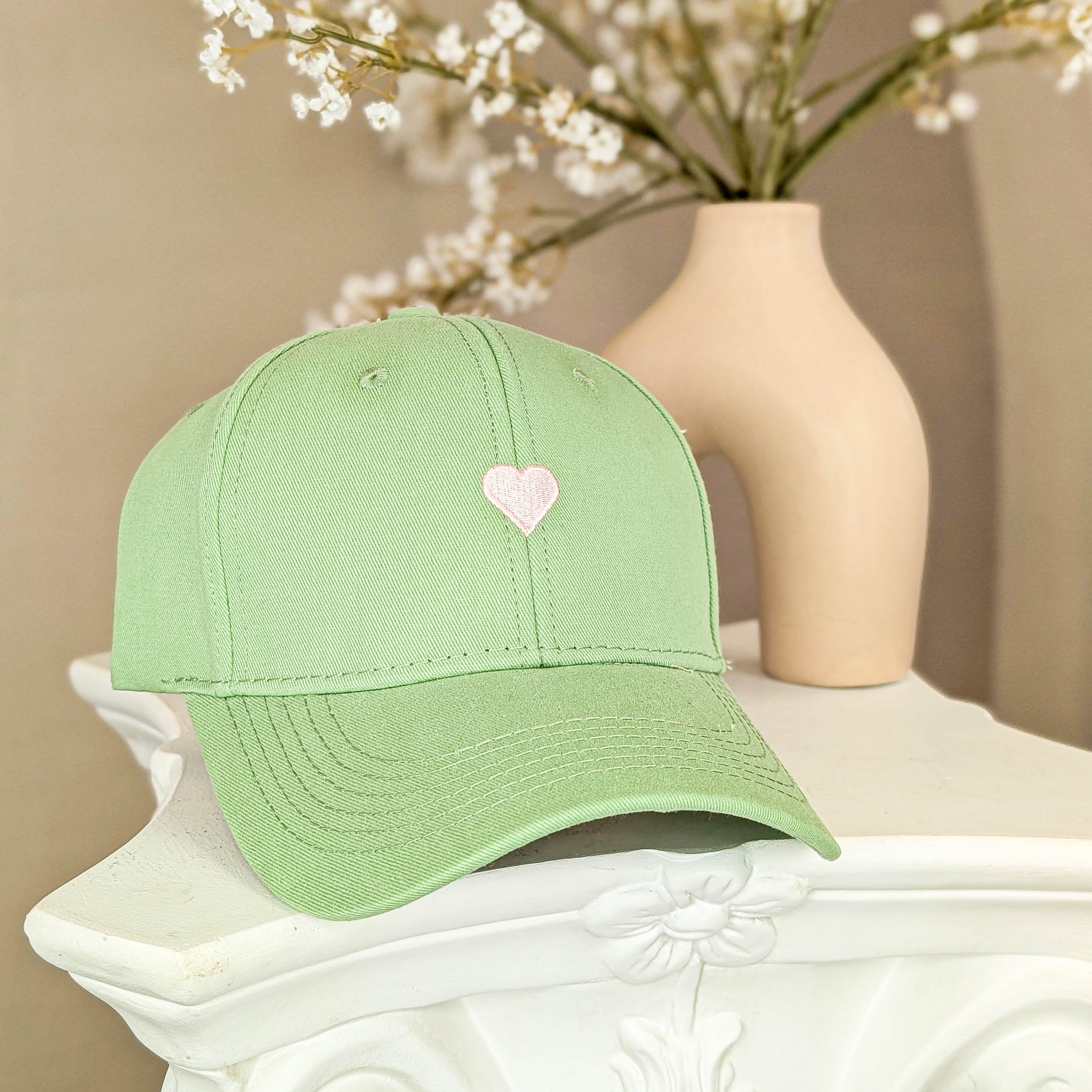 Cap mit Herzmotiv - Pistazie