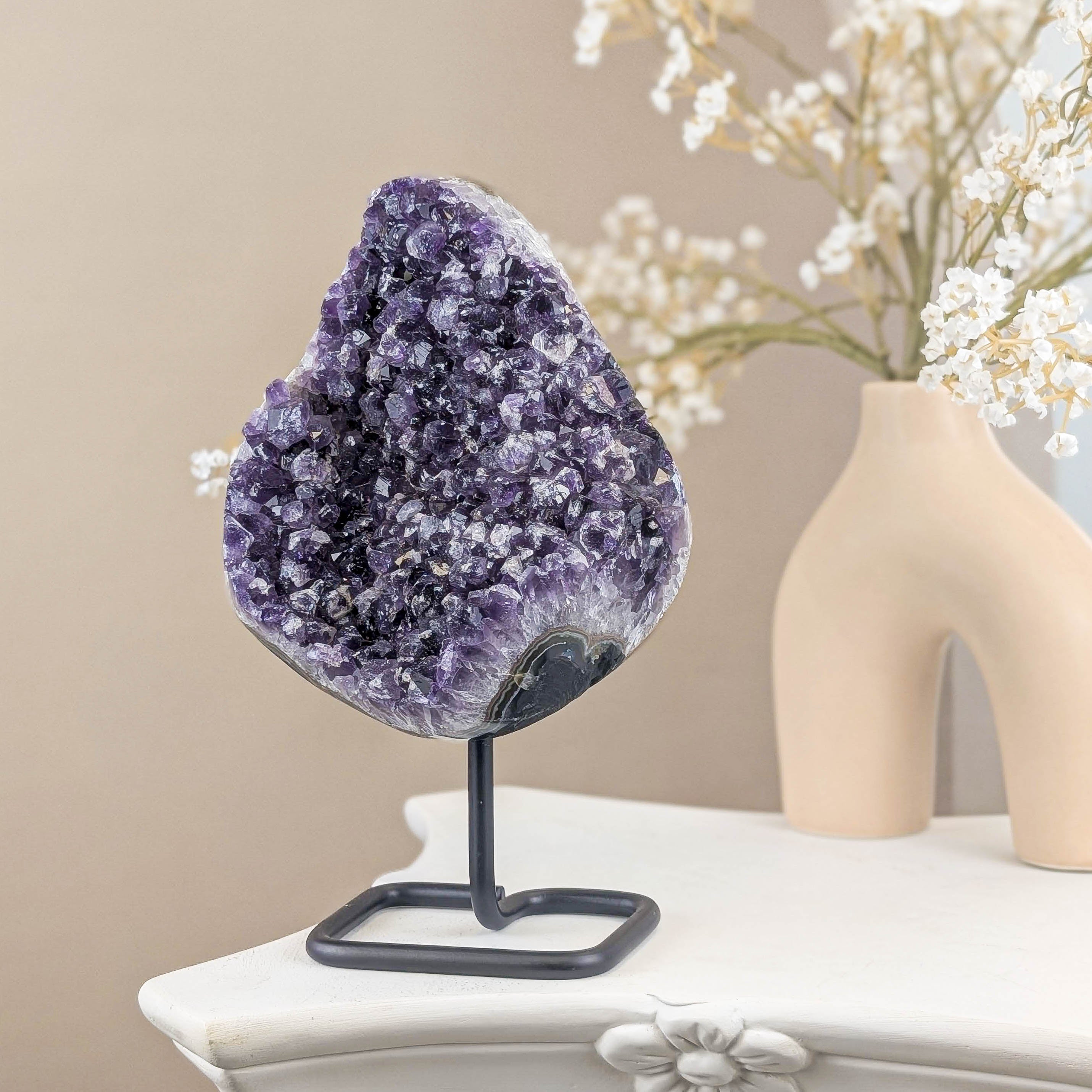 Amethyst Cluster auf Ständer (240R)