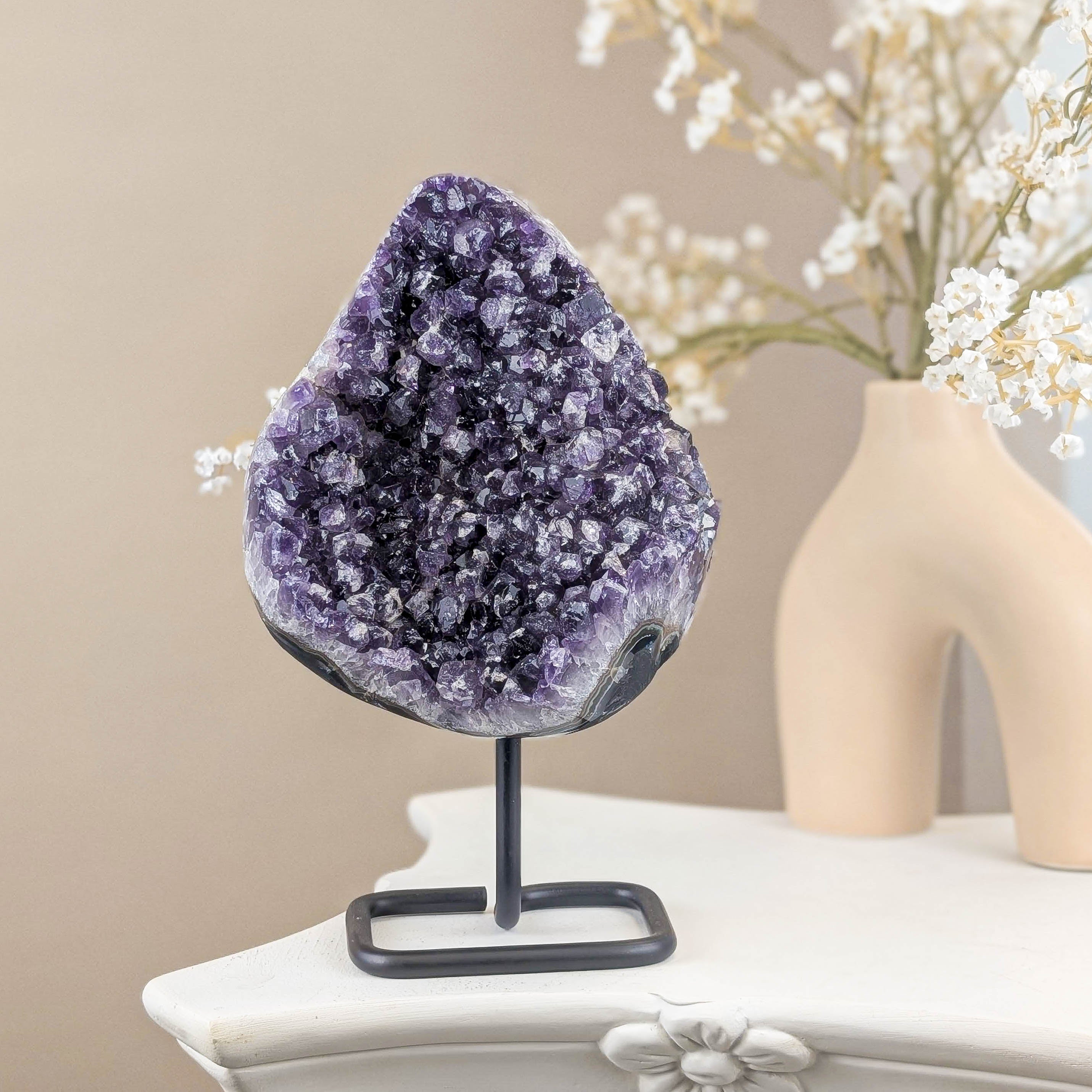 Amethyst Cluster auf Ständer (240R)