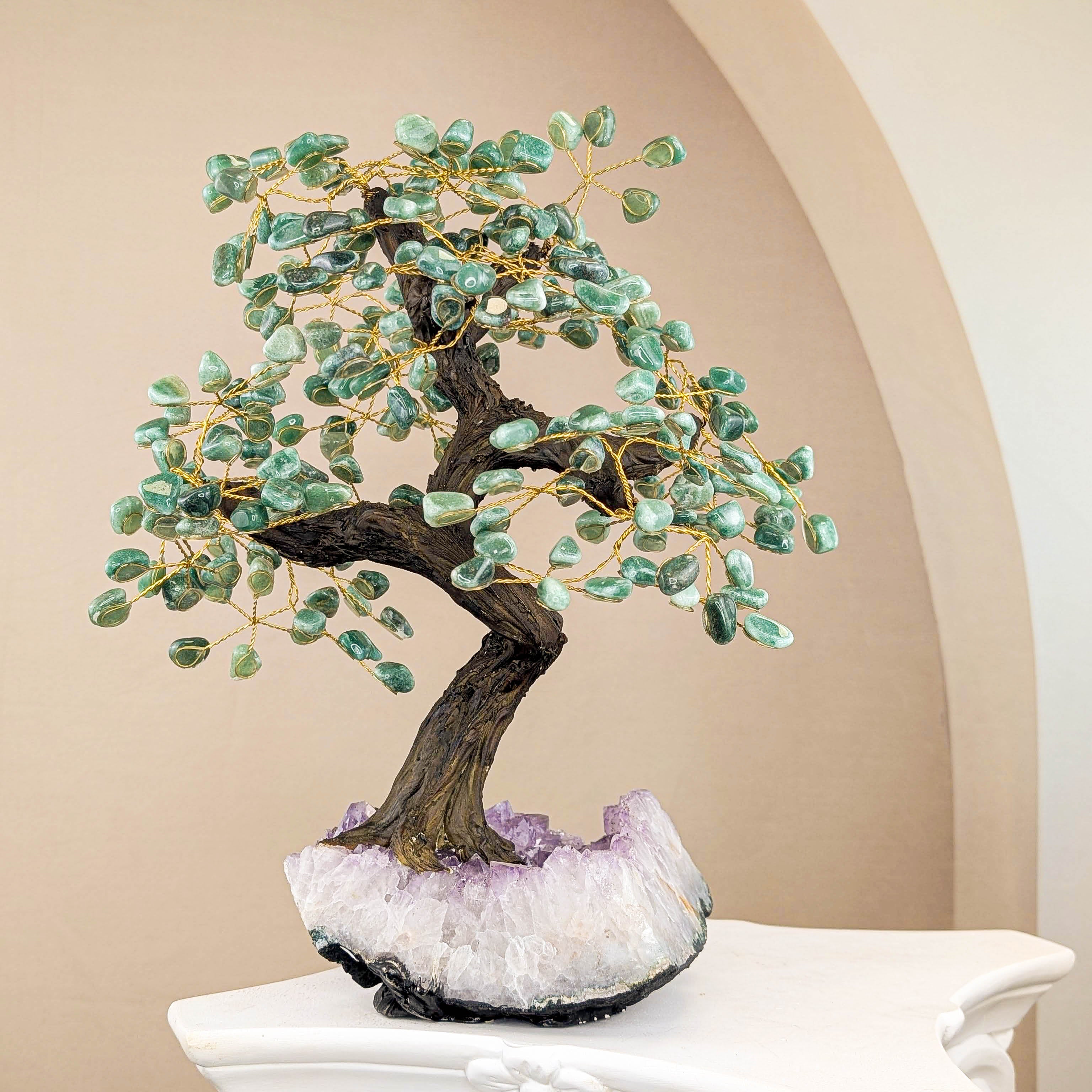 Edelsteinbaum aus Aventurin und Amethyst