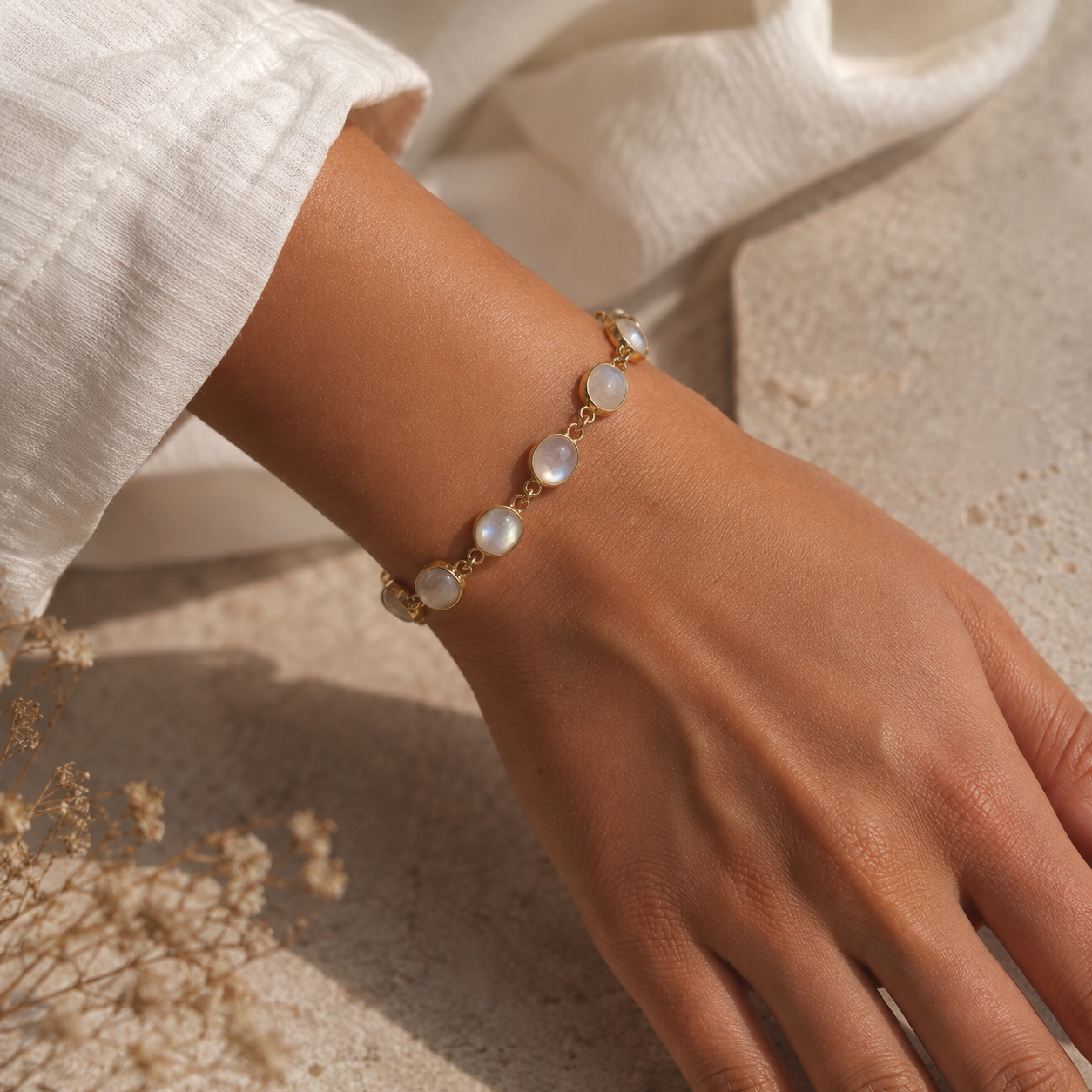 Vergoldetes Regenbogen-Mondstein Armband aus 925 Sterling Silber