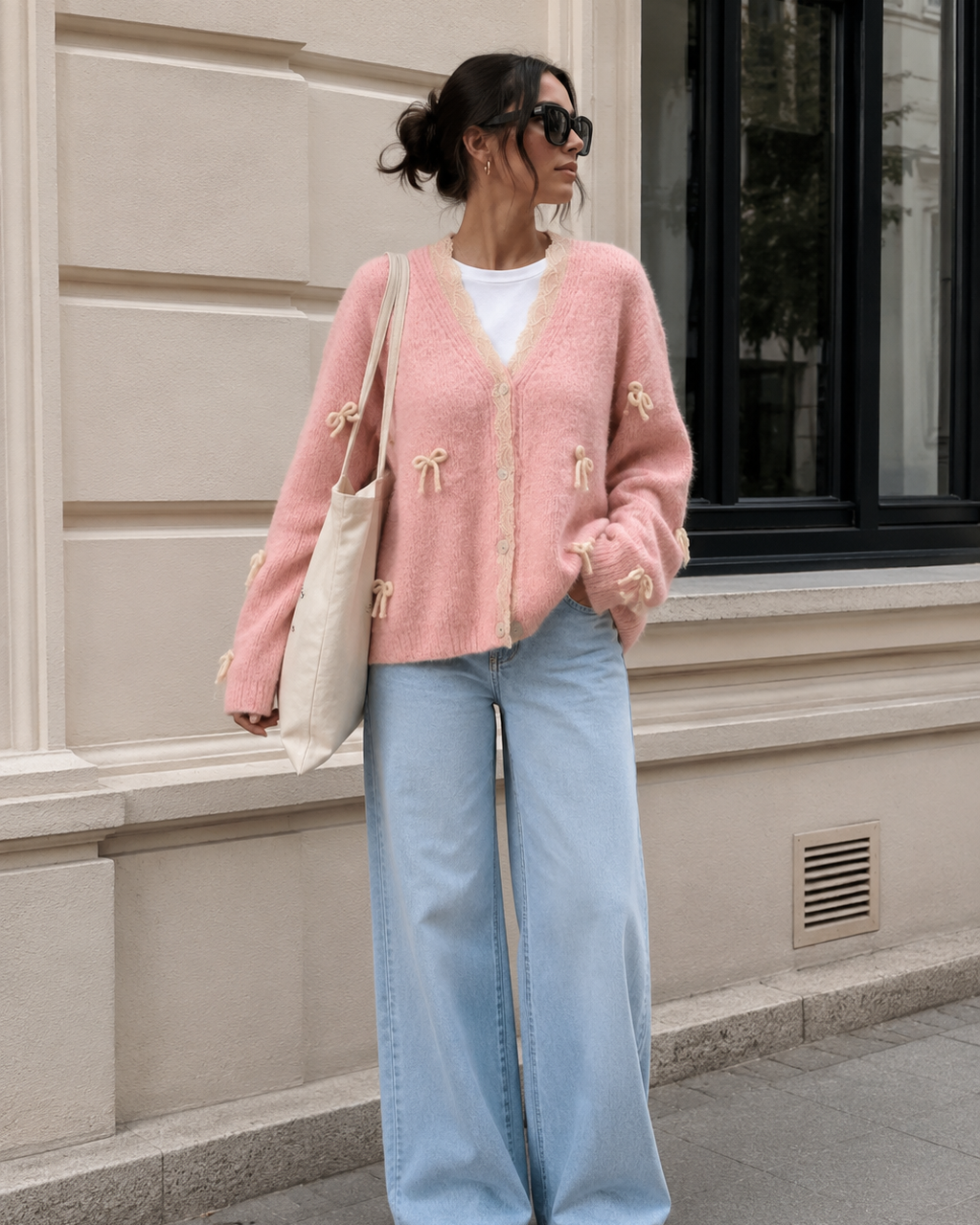 Romantic Lace Cardigan Rosa – mit Spitzen- & Schleifen-Details