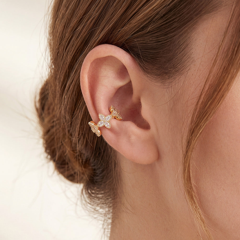 Vergoldeter Ear Cuff „Kleeblatt“