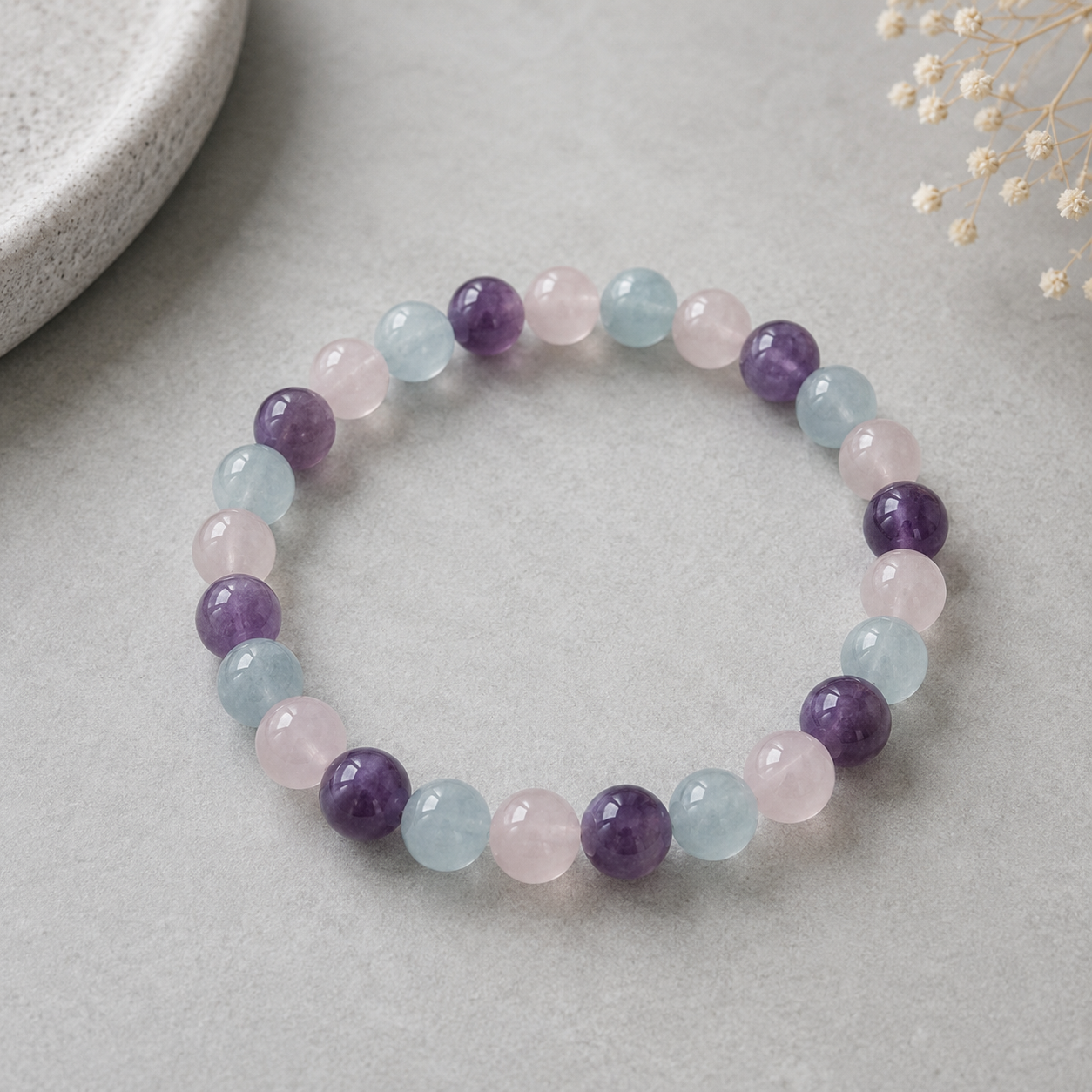 Edelsteinarmband mit Amethyst, Rosenquarz & Aquamarin – Harmonie für Herz und Seele