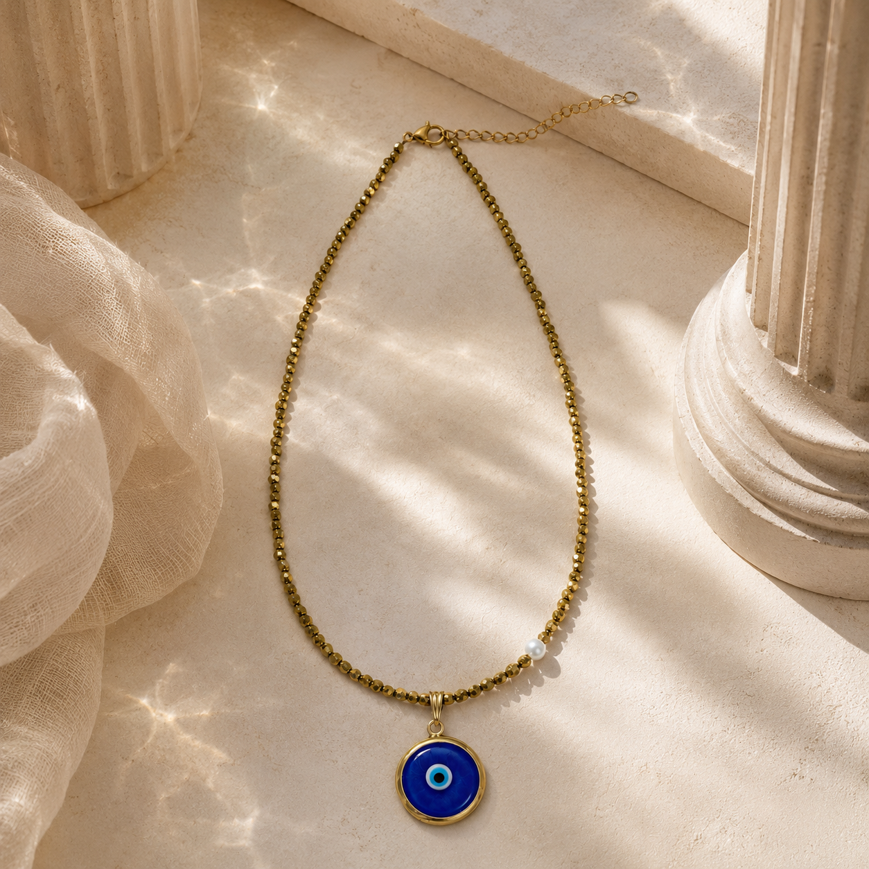 Evil-Eye-Halskette „Thaleia“ mit Hämatit & Perle