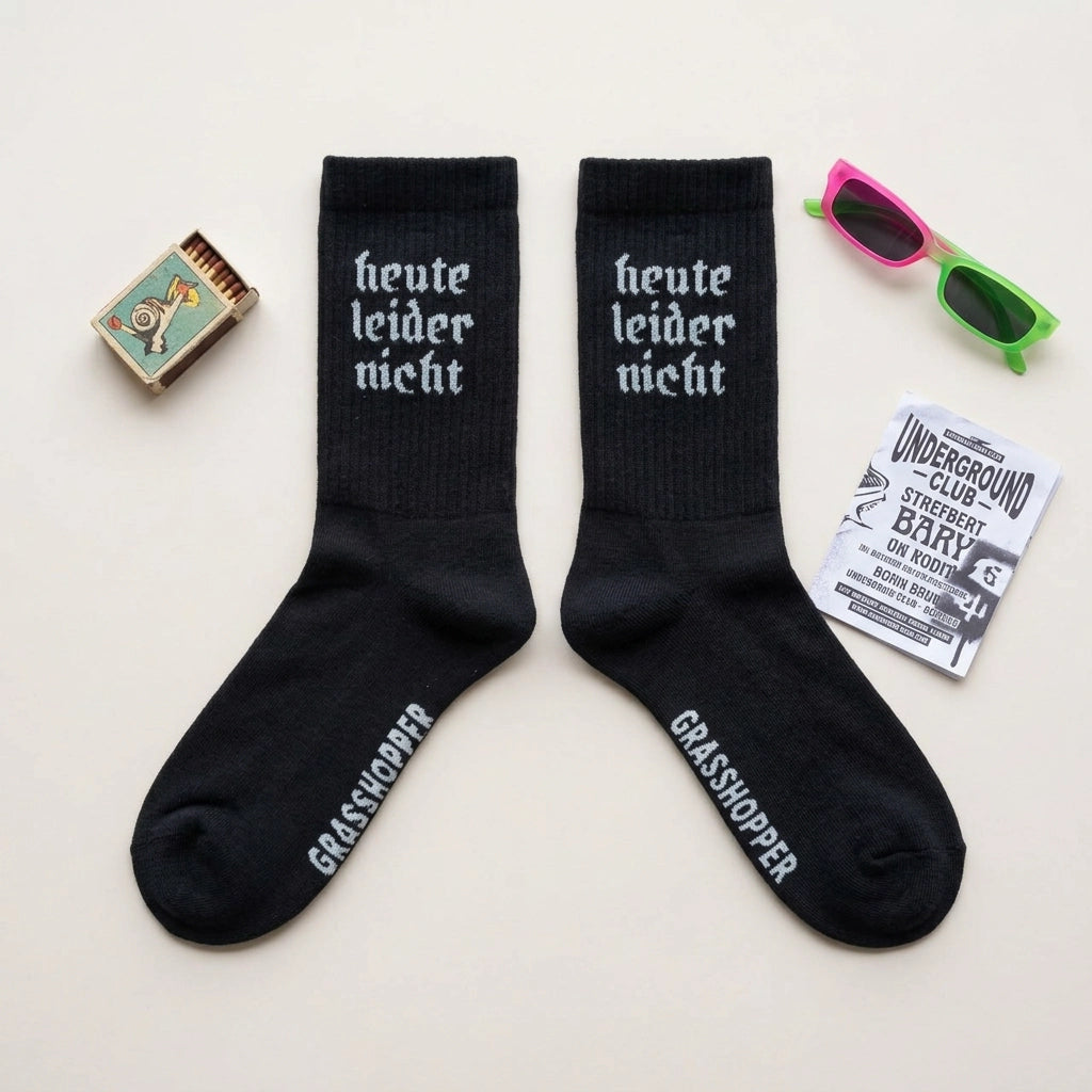 Heute leider nicht Socken aus Bio-Baumwolle – Berliner Clubkultur für deine Füße