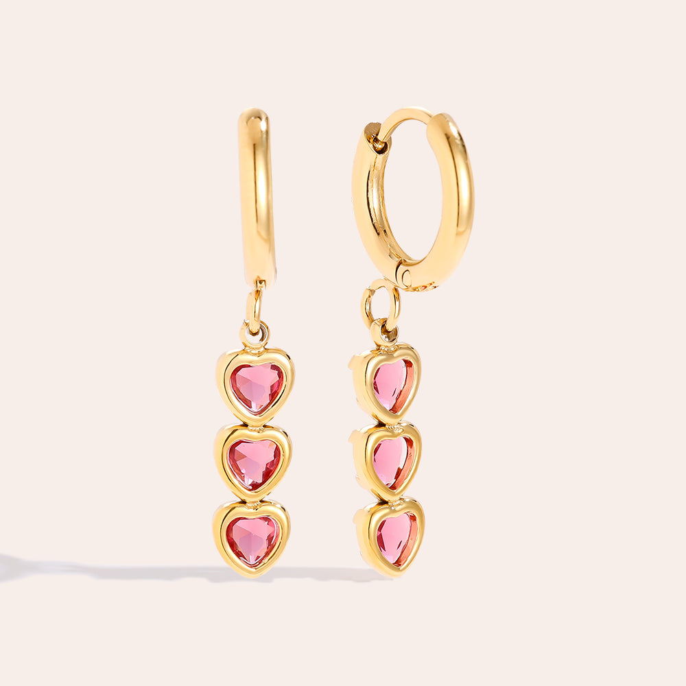 Triple Pink Heart Ohrringe – Edelstahl vergoldet | Statement mit Herz