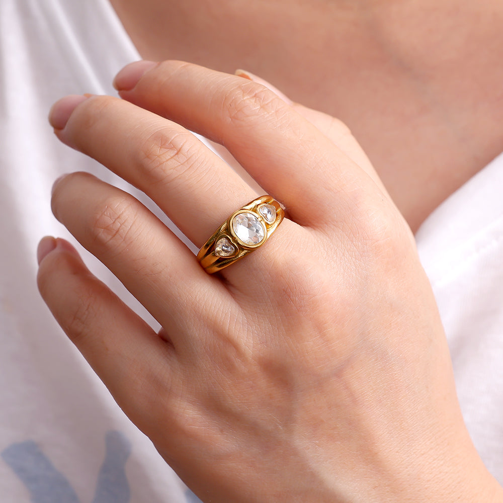 Vintage Oval Diamond Ring - Gr. 56