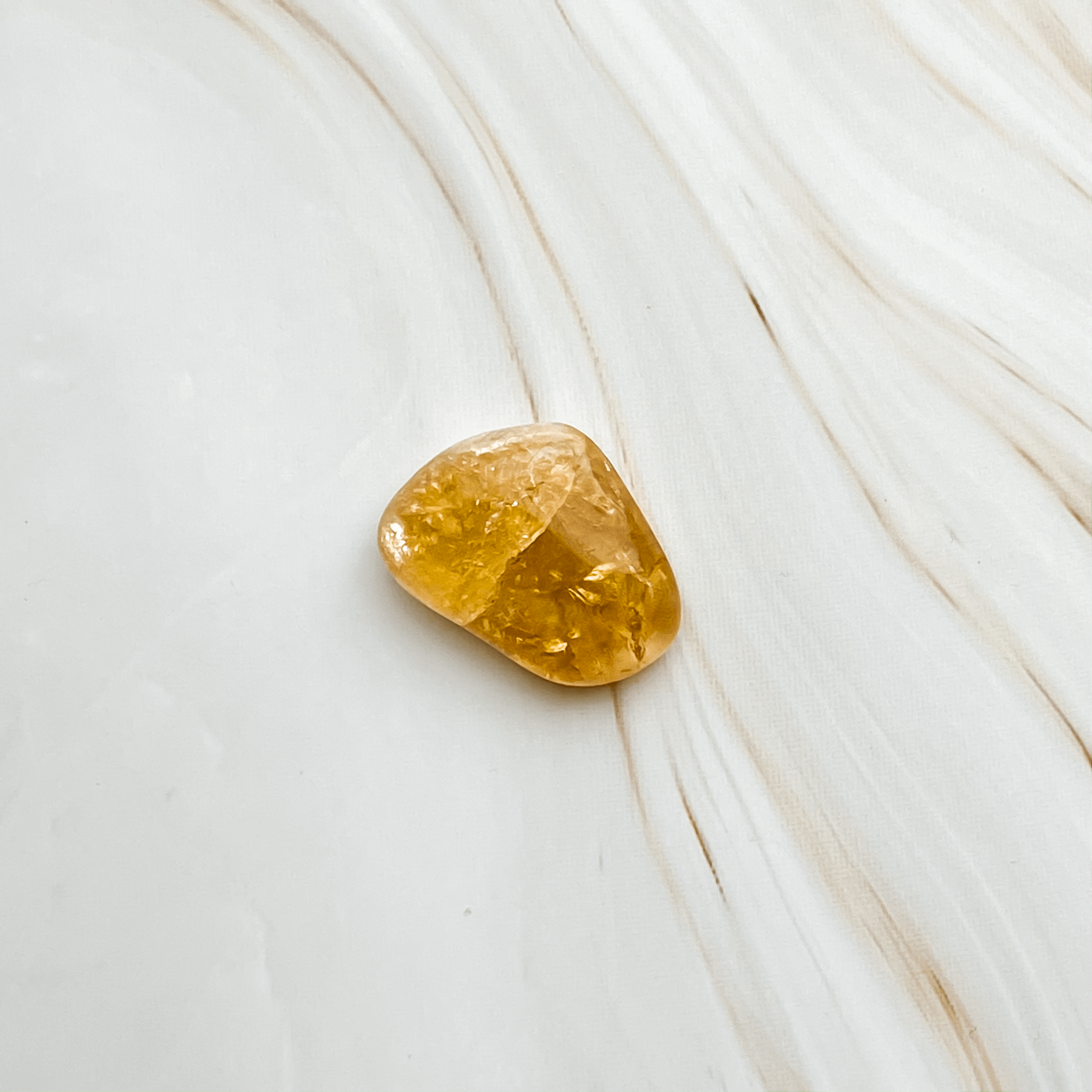 Citrin Kristall Edelstein Heilstein Wirkung gegen Müdigkeit Akne Diabetes Juckreiz Deutscher Onlineshop Annurah