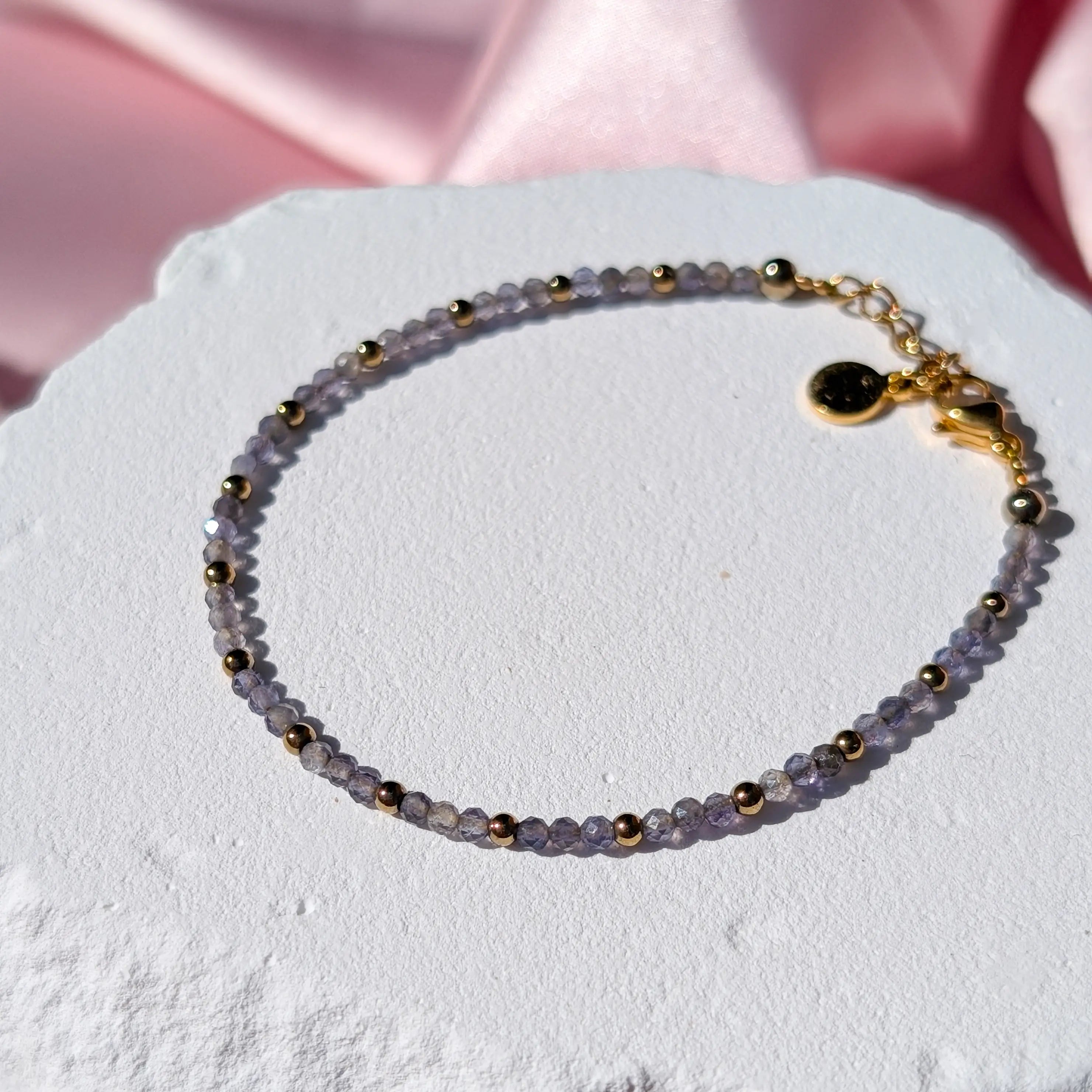 Iolith Armband