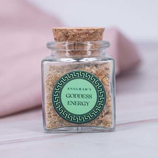 Annurah Räuchermischung Räuchern Mischung handmade handgemacht Räuchersand Räucherkohle Divination Annurah deutscher Onlineshop Goddess Energy Energie Göttin göttlich Reinigung Chakra 