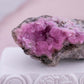 Pinker Cobalt Calcit Pink Rohstein Edelstein Kristall Heilstein Schutzstein Annurah deutscher Onlineshop beruhigenden Frequenzen helfen uns dabei innere Blockaden zu lösen und uns wieder zu öffnen