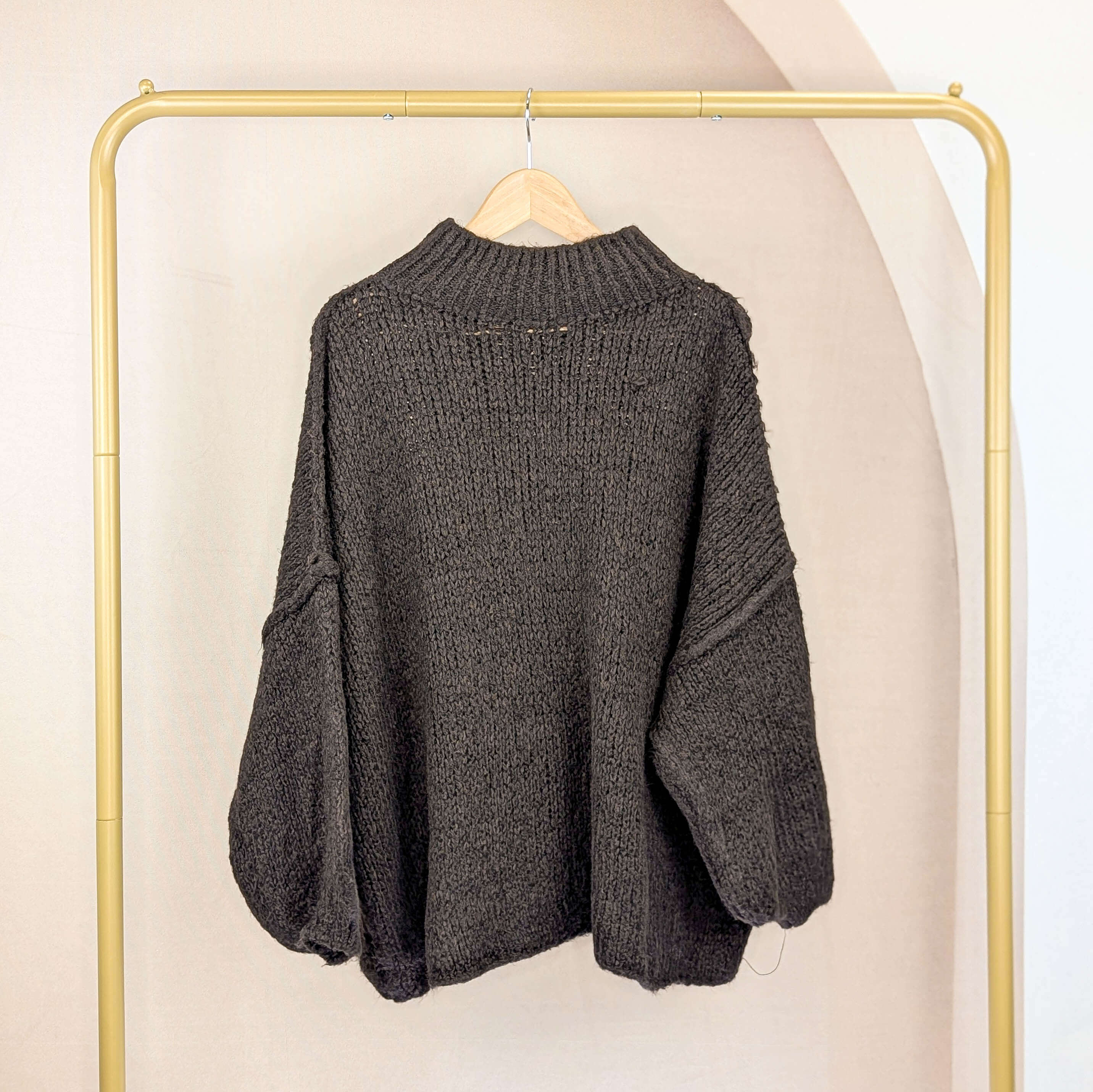 Hochgeschlossener Pullover Schwarz