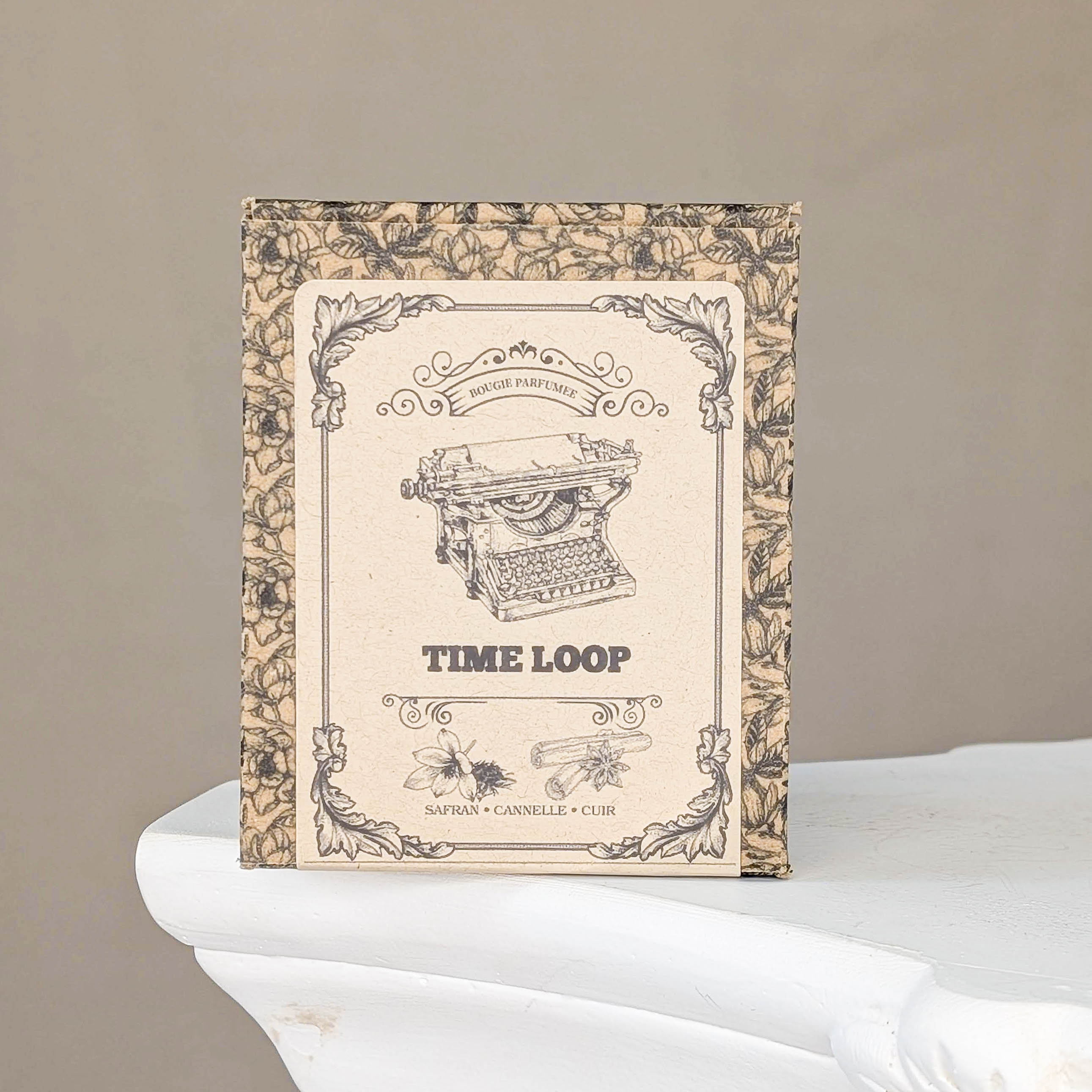 Time Loop Duftkerze - Safran, Zimt und Leder