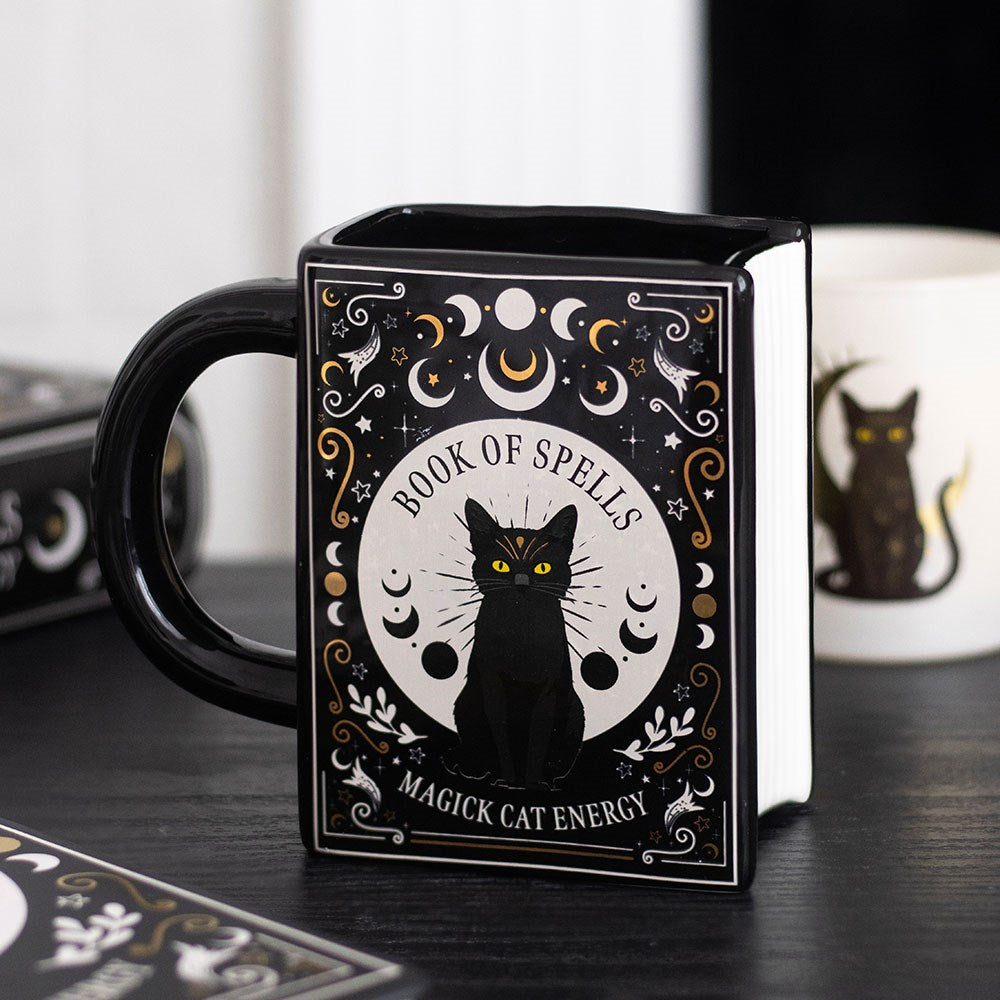 Black Cat Magick Tasse in Buchform – Magischer Genuss für Bücherliebhaber
