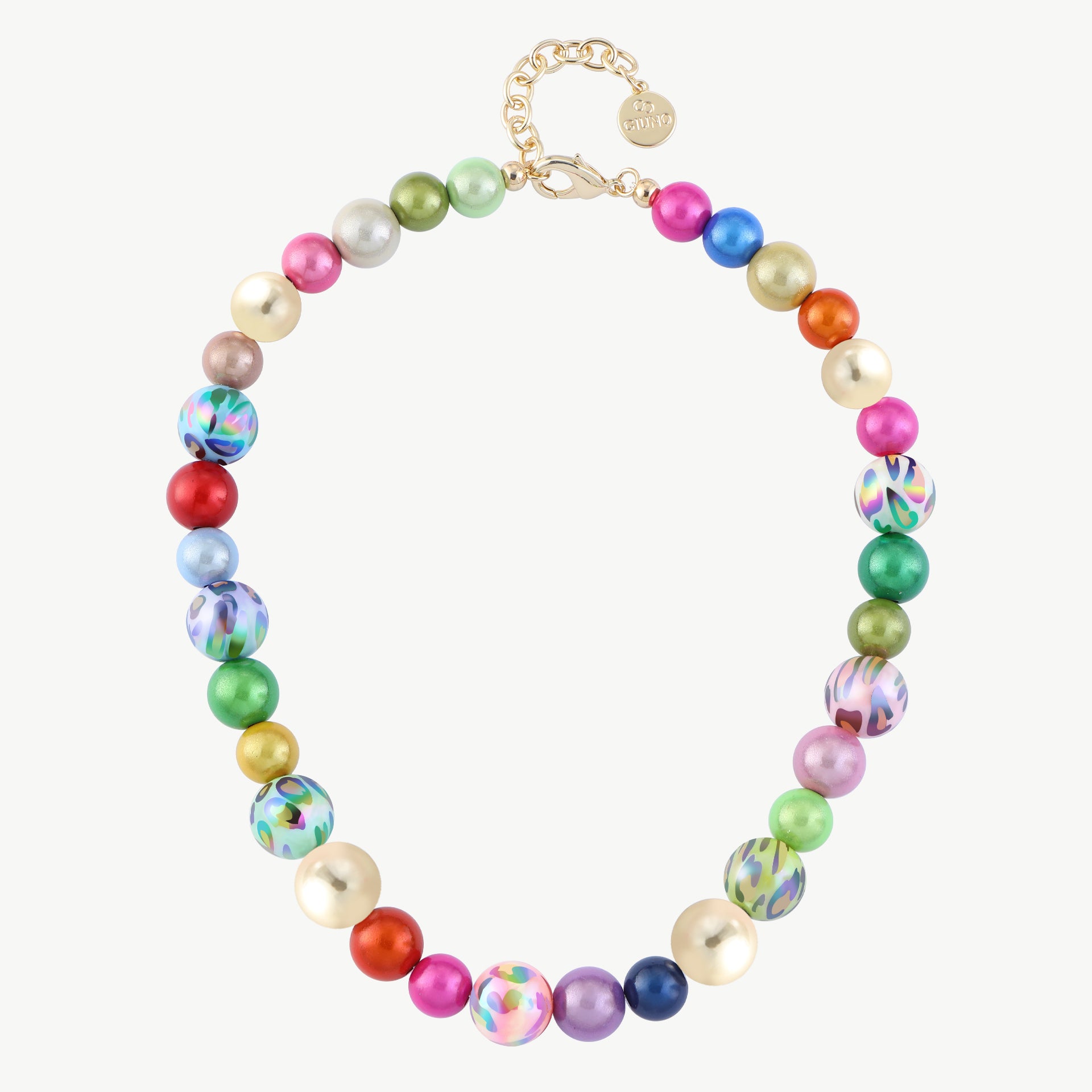 Bunte Perlenkette im Statement-Look