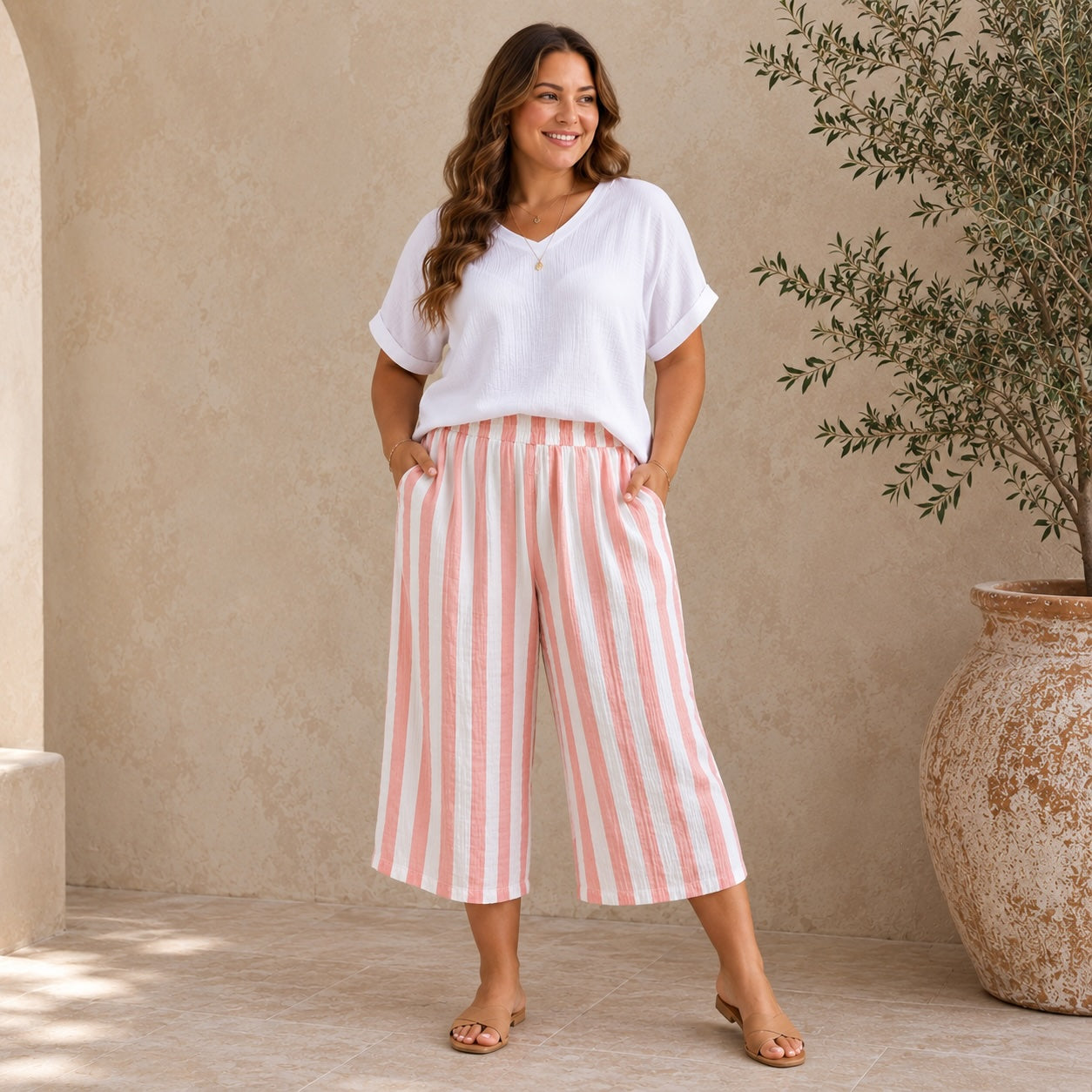 Curvy Musselin-Caprihose – Rosa Weiß Gestreift