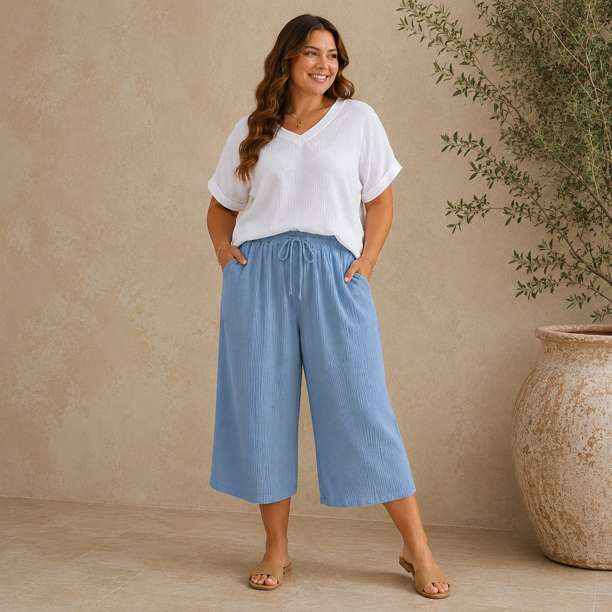 Curvy Musselin-Caprihose – Hellblau