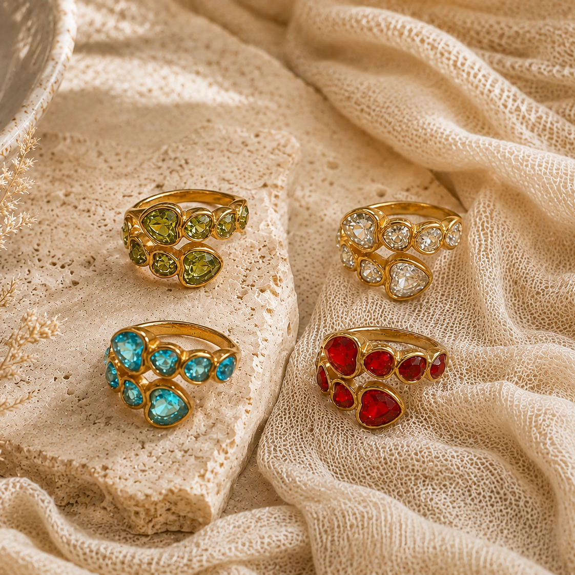 Heart Embrace Ring – Vergoldeter Herz Statement Ring