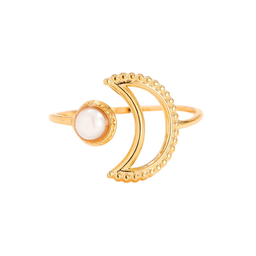 Luna Pearl Ring