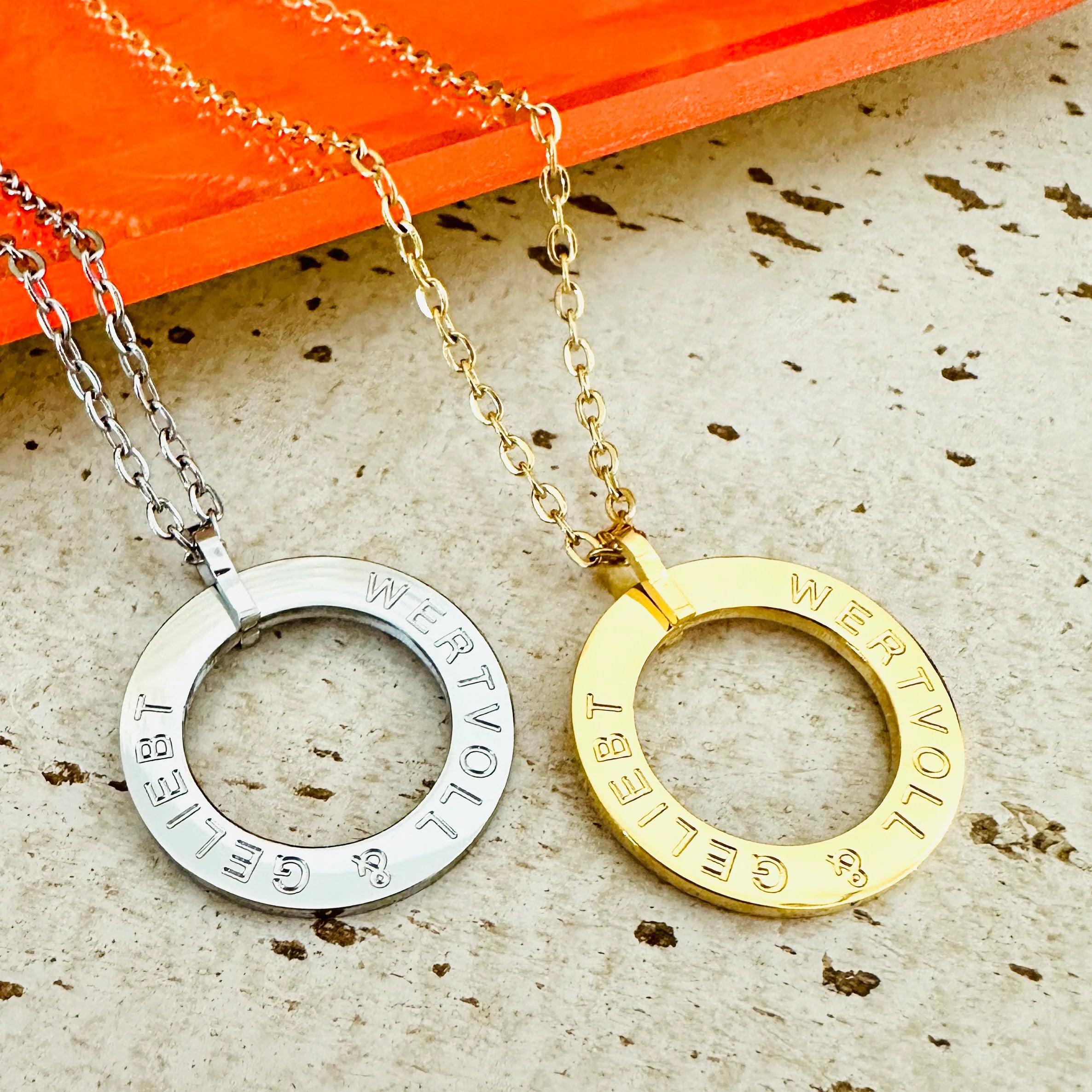 Mantrakette „WERTVOLL & GELIEBT“ – Edelstahl Halskette in Gold oder Silber – 45+5 cm