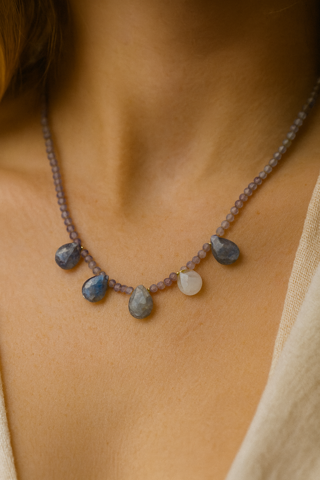 Naelia Kette – Iolith & Aquamarin