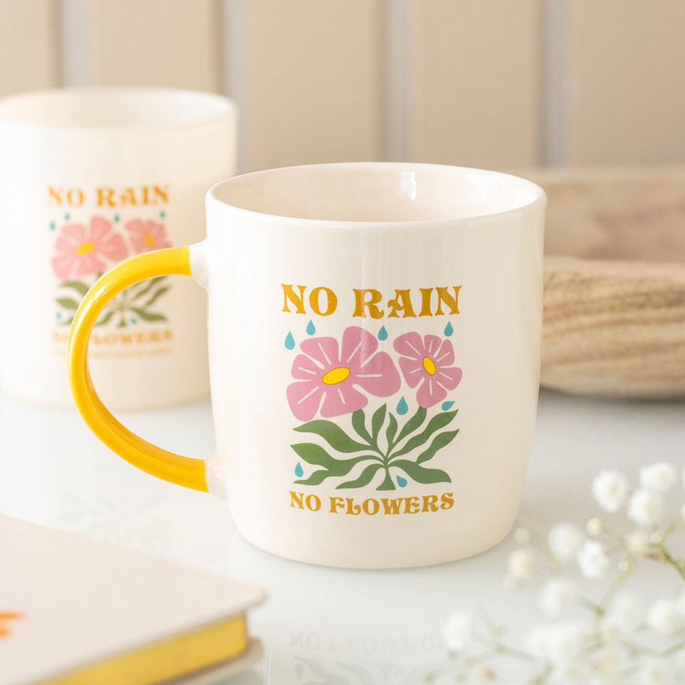 No Rain No Flowers Tasse – 370 ml mit gelbem Henkel