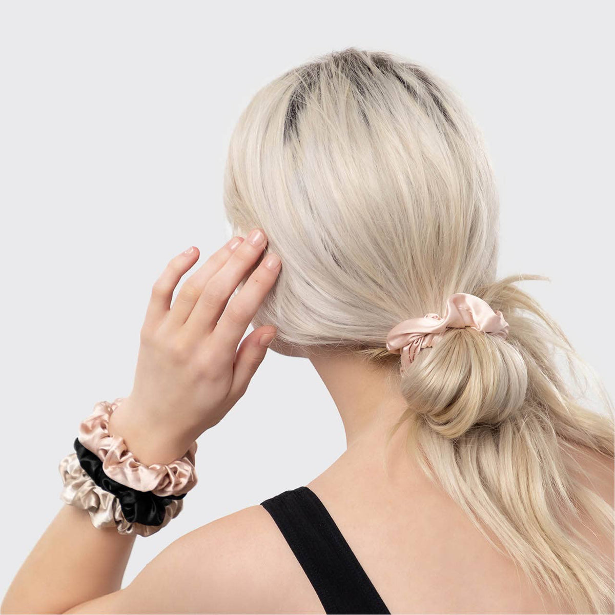 Kitsch Soft Satin – Haarschonende Satin Scrunchies | Leo Blush 5er Set
