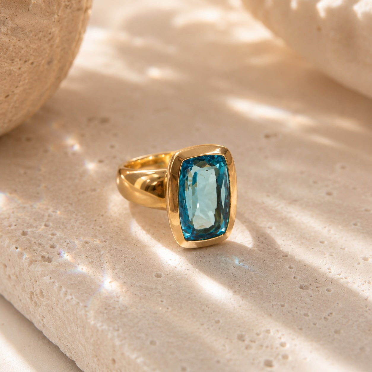 Swiss Blue Topas Ring aus 925 Sterling Silber vergoldet | Größe 62