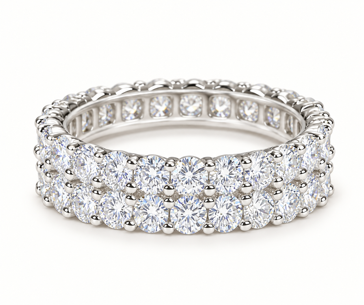 The Duchess Moissanit Ring aus 925 Sterling Silber mit 40 funkelnden Steinen und 4 Karat