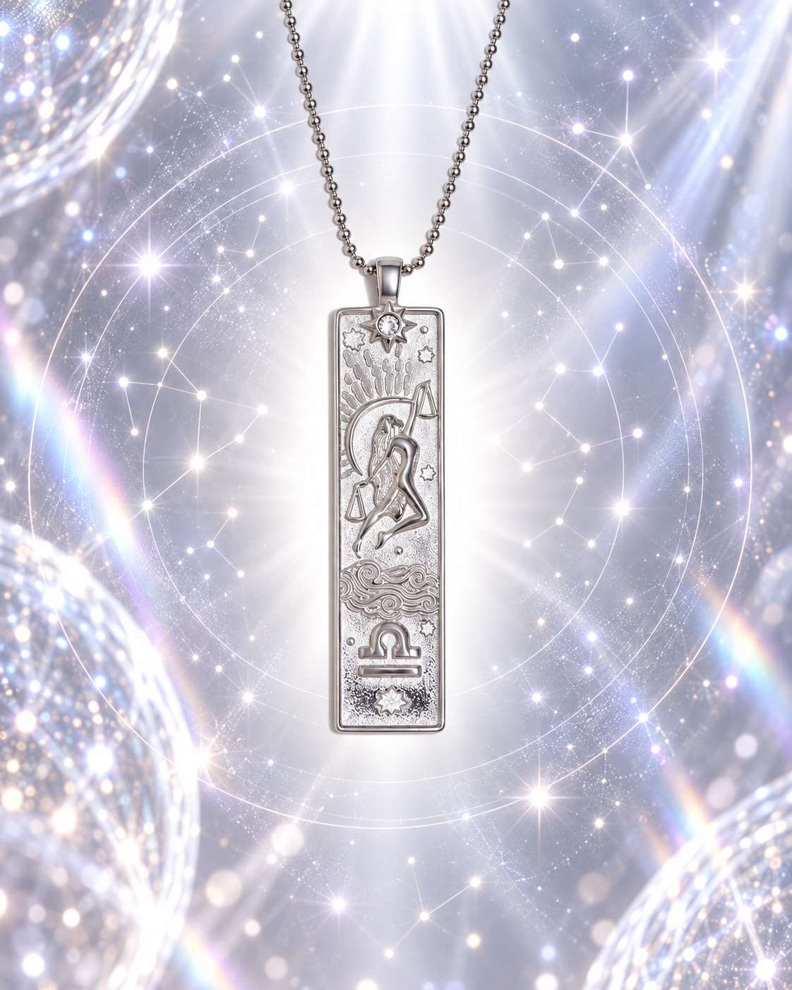 Waage Sternzeichen Kette in Silber mit kunstvollem Zodiac Anhänger von ANNURAH