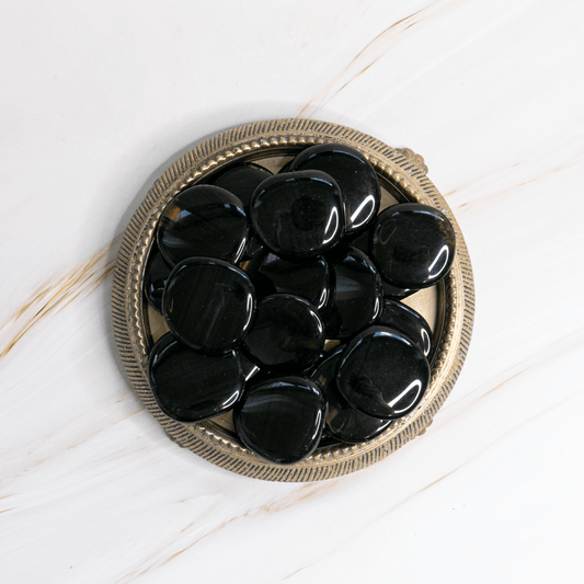 Obsidian Lamelle Scheibenstein Edelstein Kristall Heilstein Schutzstein für Meditation Manifestation Stein der Wahrheit Antiker Kristall Onlineshop Annurah 