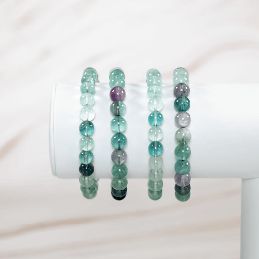 Fluorit Edelstein Armband Schmuck Kristallschmuck Glücksstein für Sternzeichen Fische Wassermann Skorpion Heilstein für Studenten Onlineshop Deutschland Annurah 