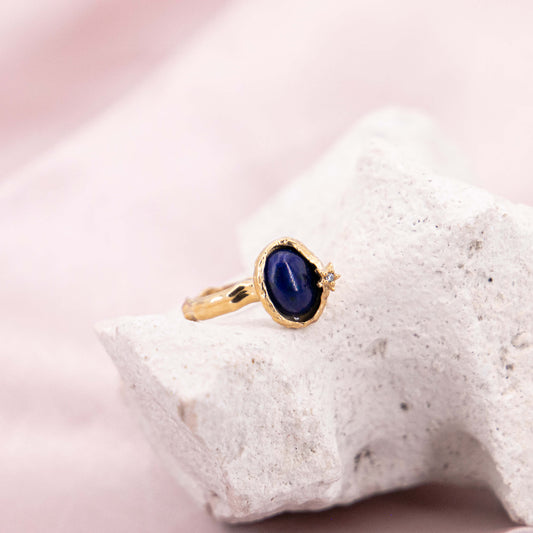 Lapislazuli blau oval Ring vergoldet Silber gold einzigartig Kristall Annurah