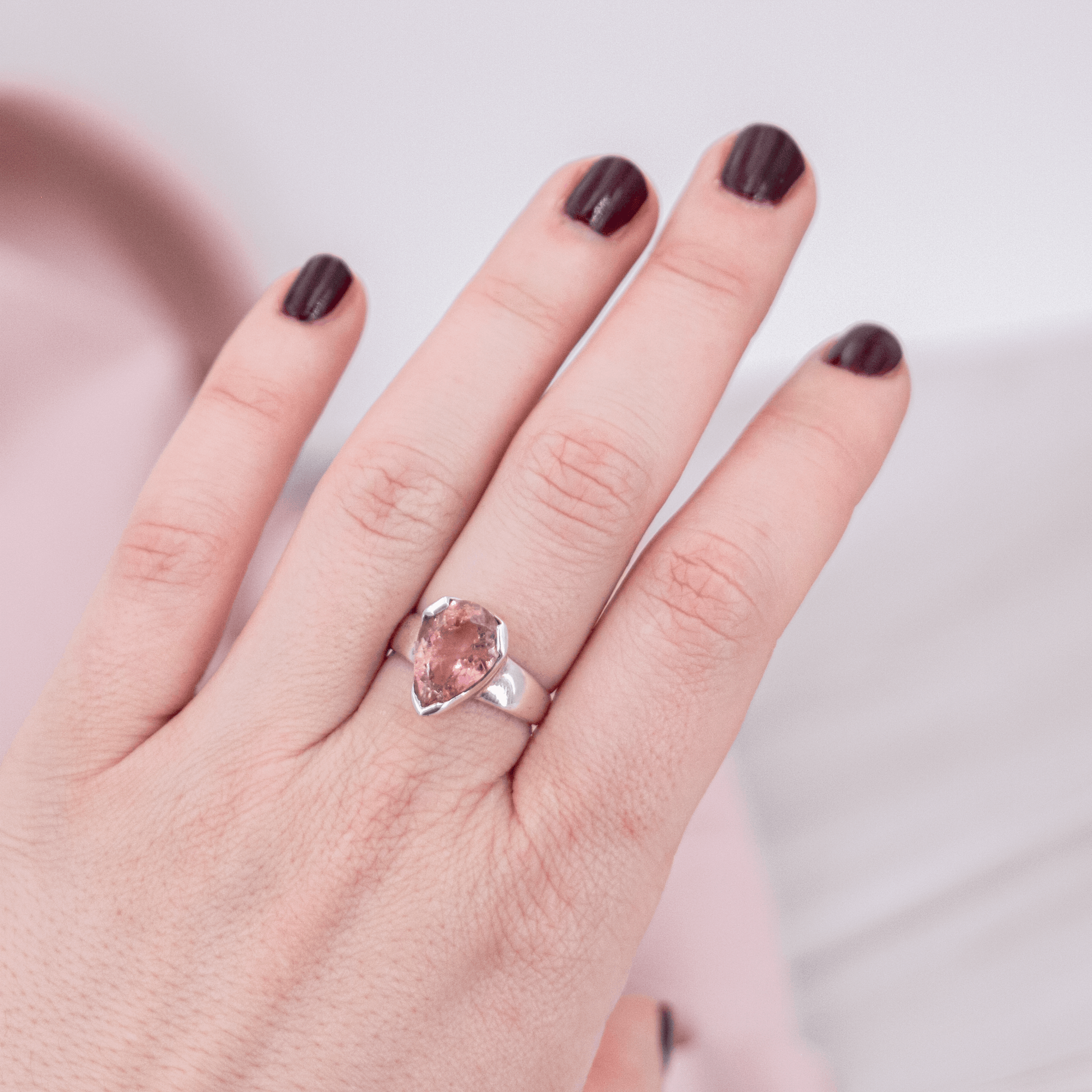 Turmalin Ring rot oval Einzelstück 925 Silber Statement elegant Kristall Edelstein Heilstein Schutzstein Tropfen Tropfenform Spitze